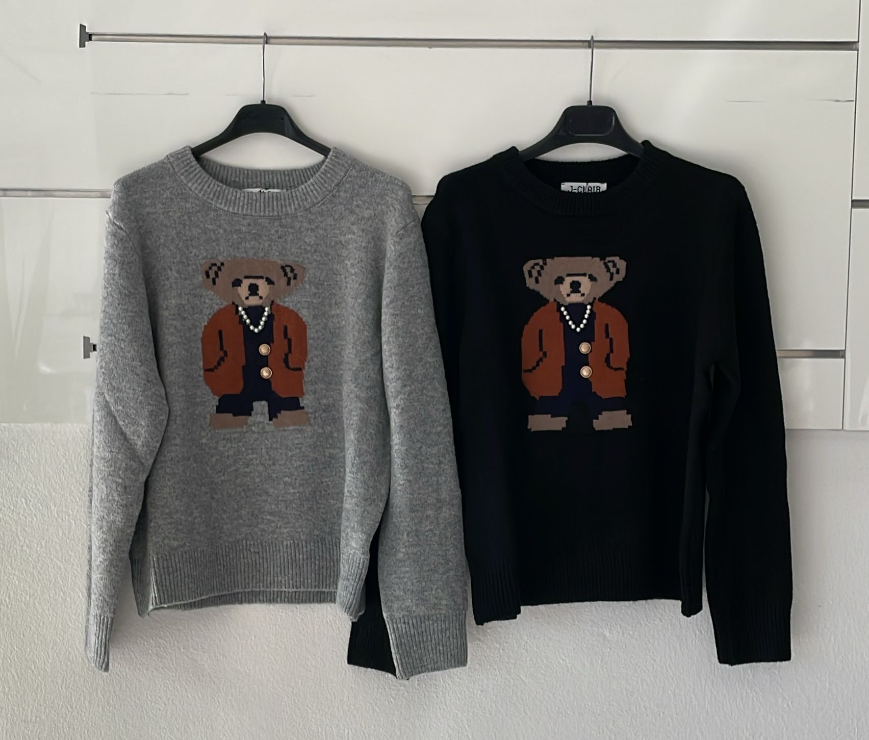 Joie Clair (J-Clair)