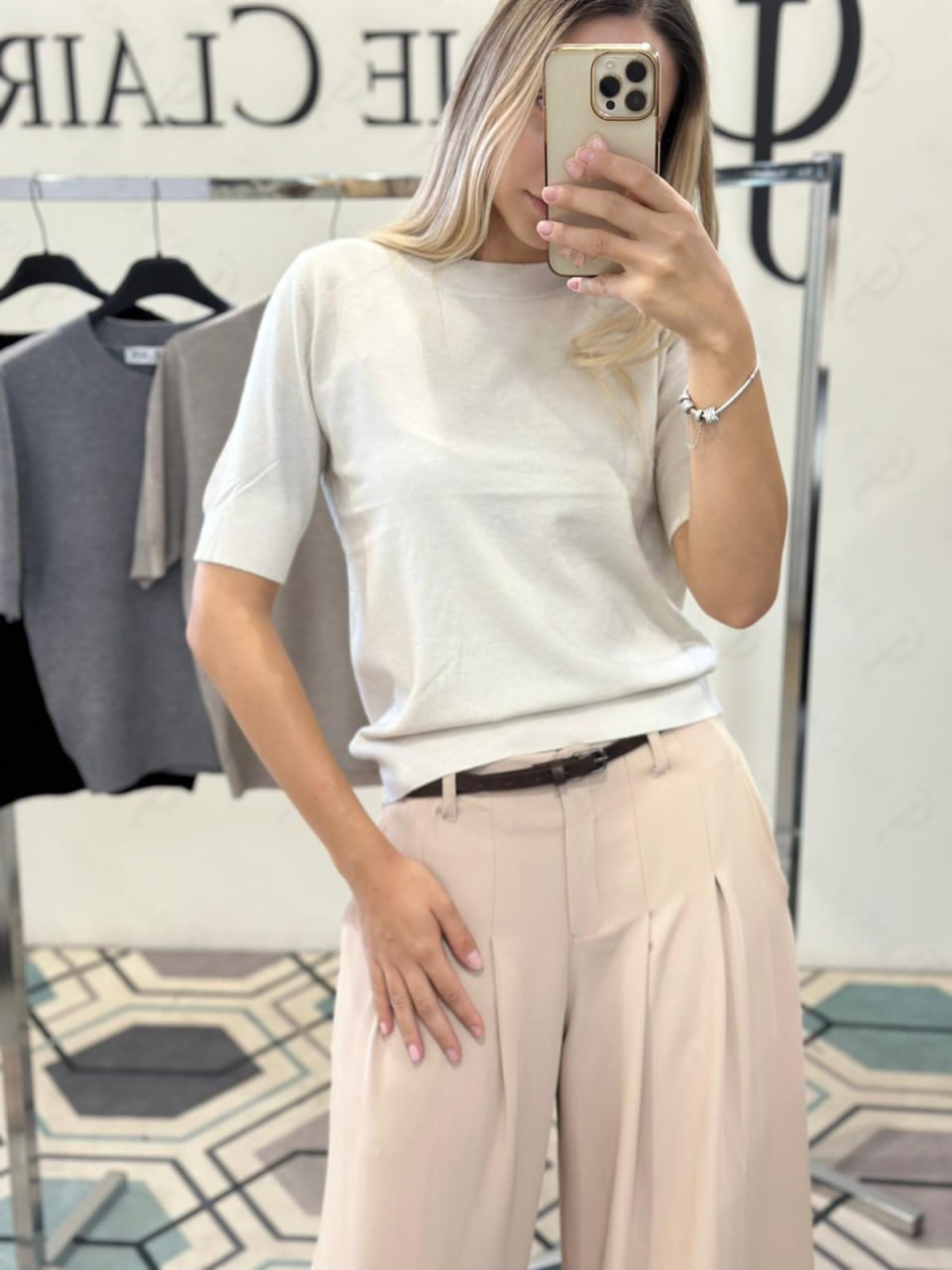 Joie Clair (J-Clair)