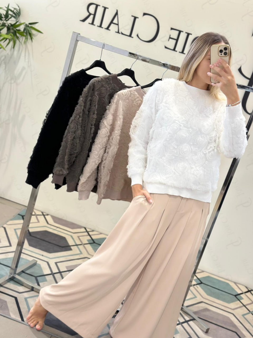 Joie Clair (J-Clair)