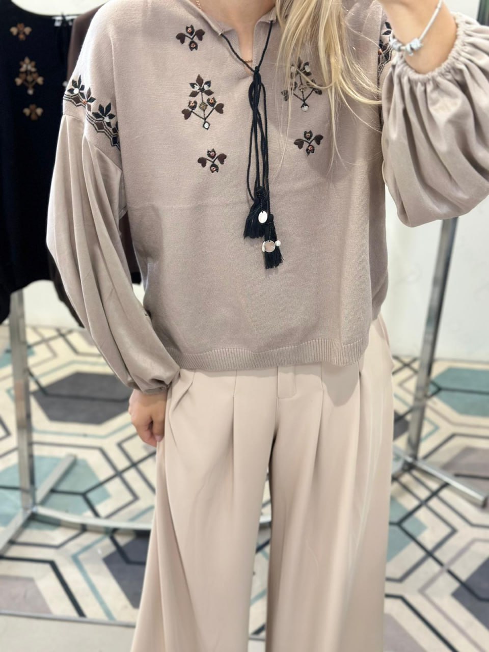 Joie Clair (J-Clair)