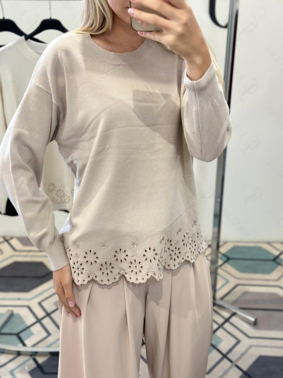 Joie Clair (J-Clair)