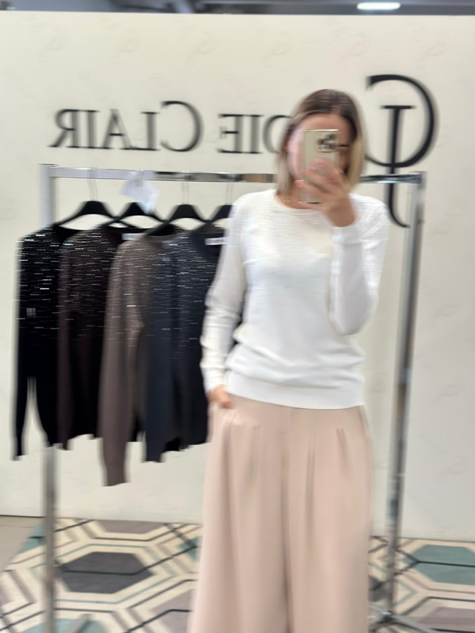 Joie Clair (J-Clair)