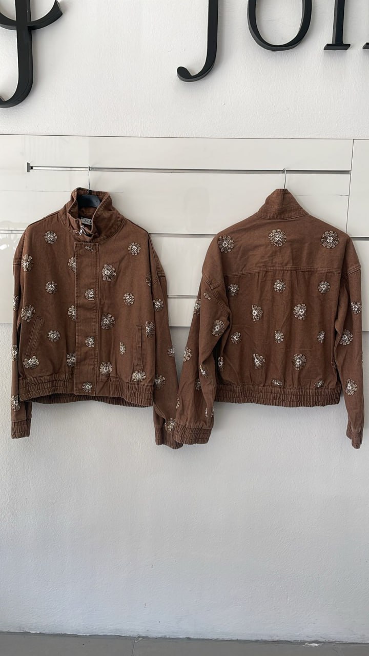 Joie Clair (J-Clair)