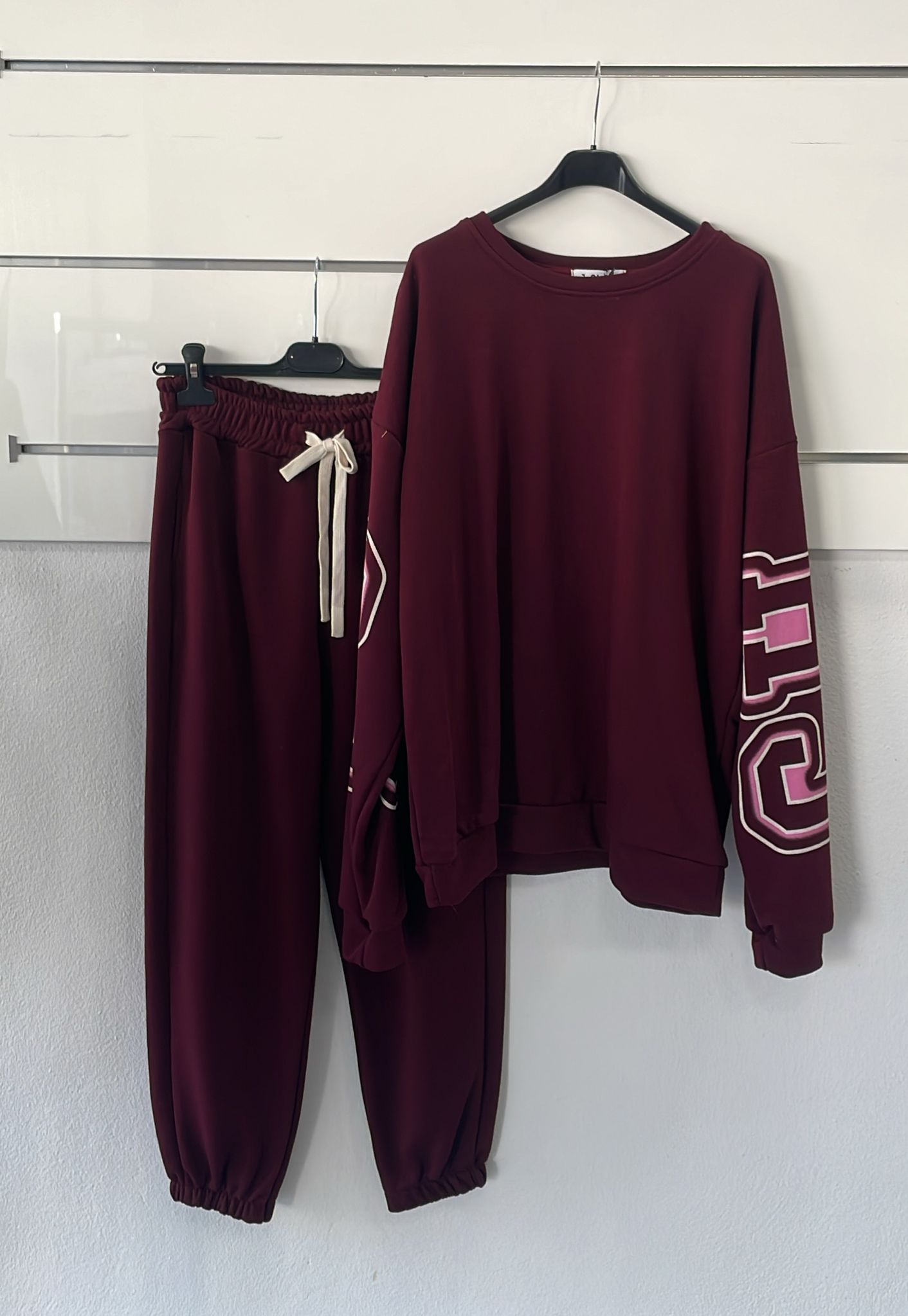 Joie Clair (J-Clair)