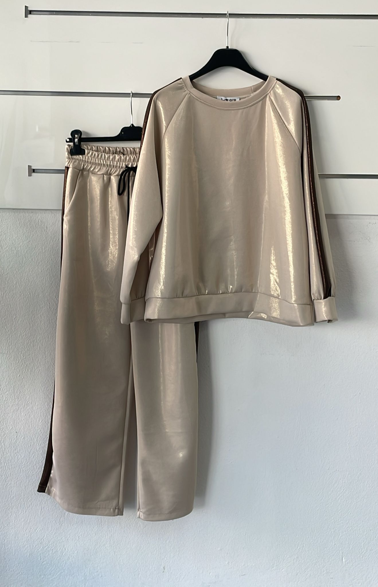 Joie Clair (J-Clair)