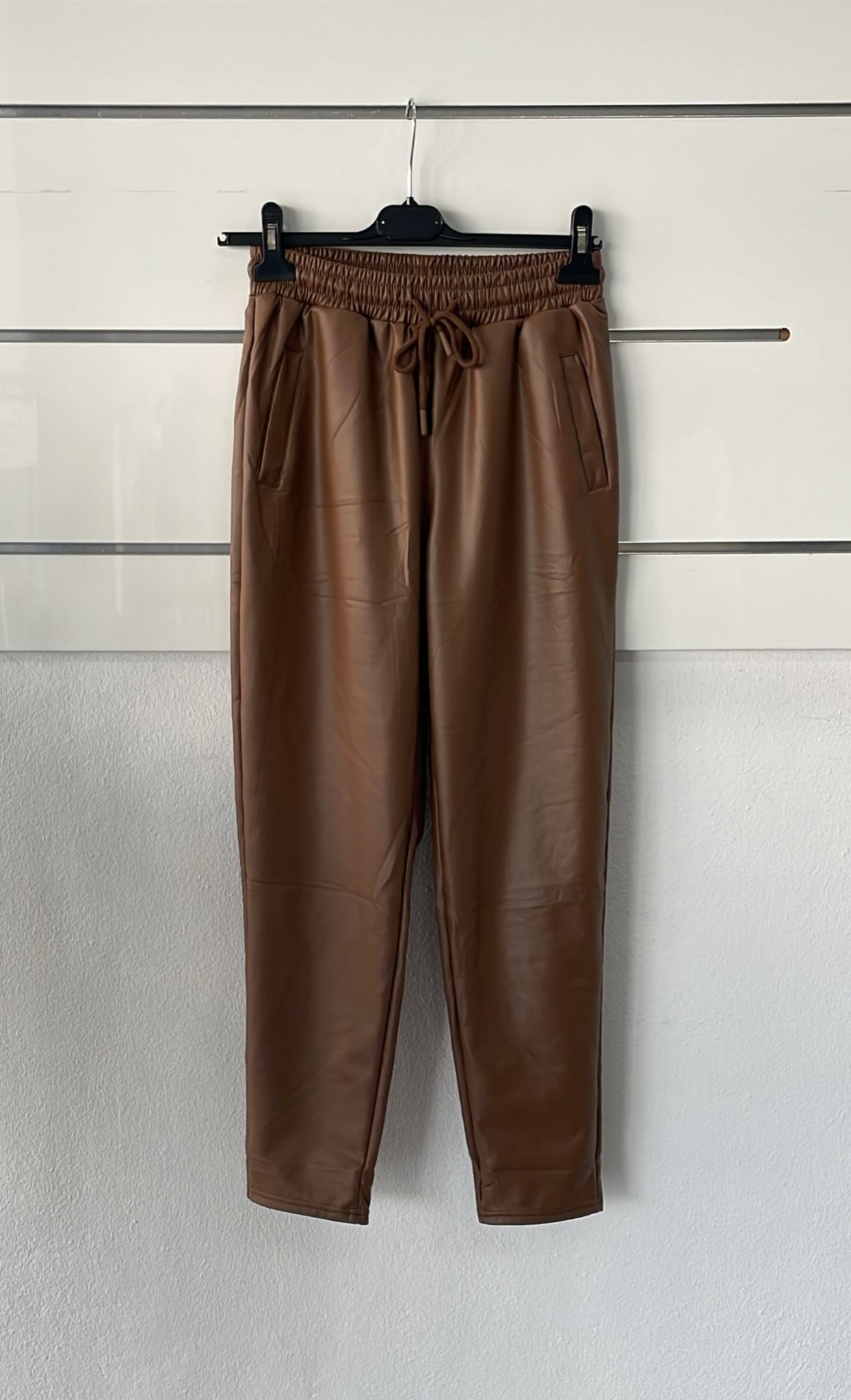 Joie Clair (J-Clair)