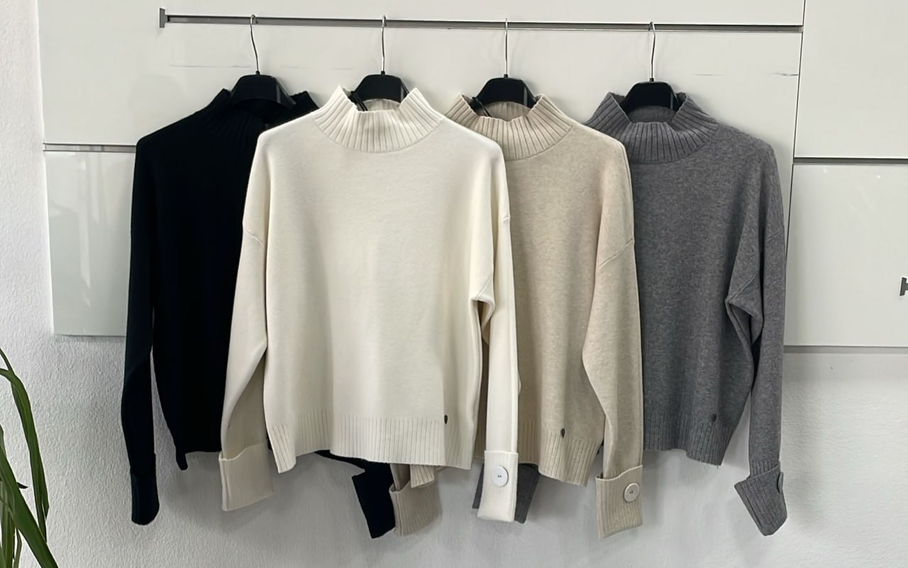 Joie Clair (J-Clair)