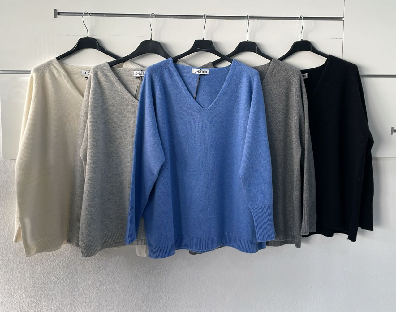 Joie Clair (J-Clair)