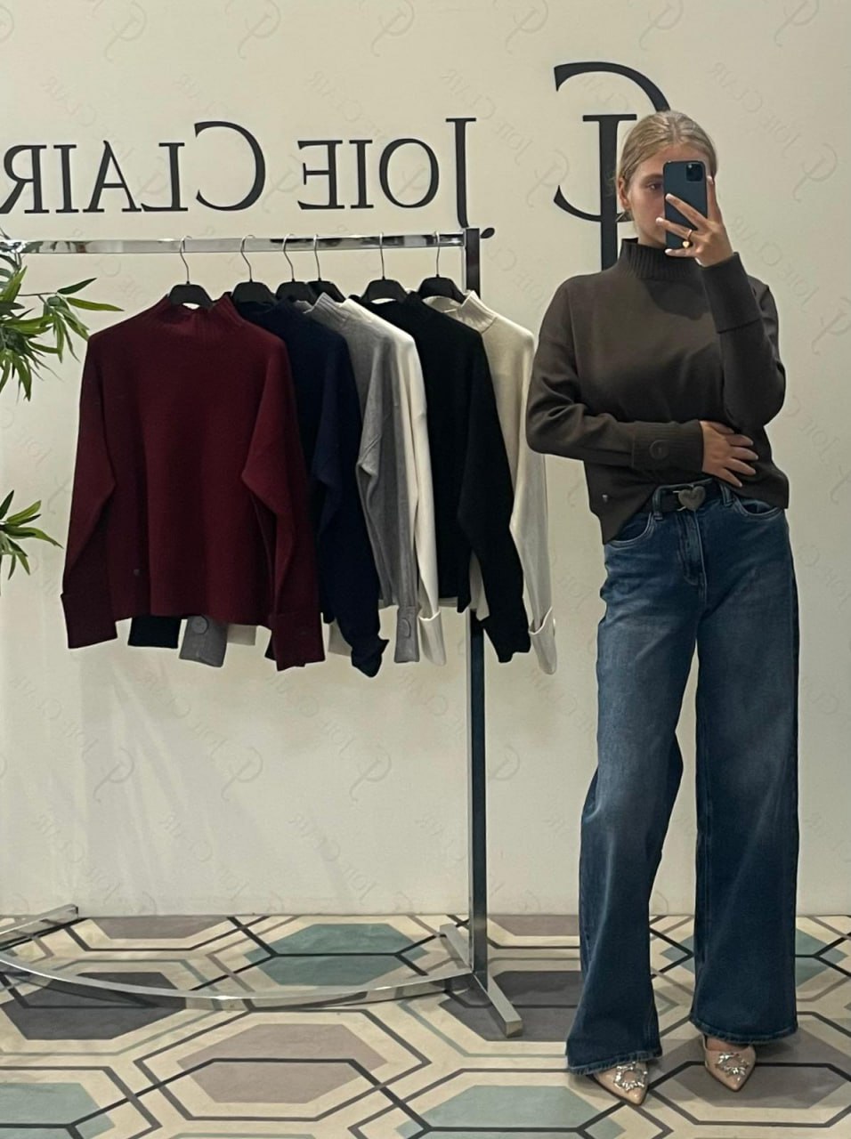 Фото Joie Clair (J-Clair)