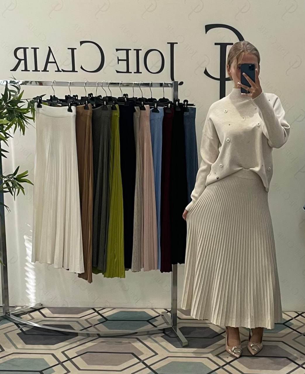 Фото Joie Clair (J-Clair)