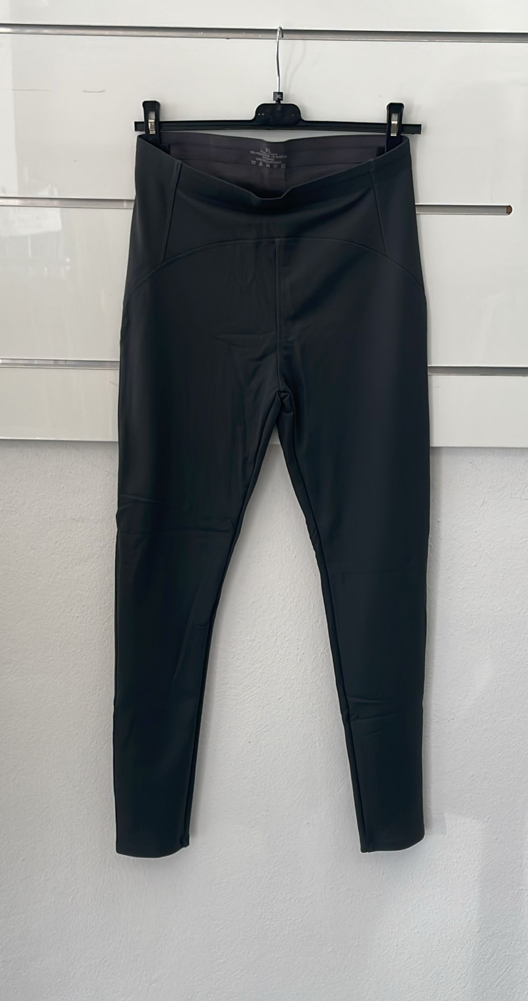 Joie Clair (J-Clair)