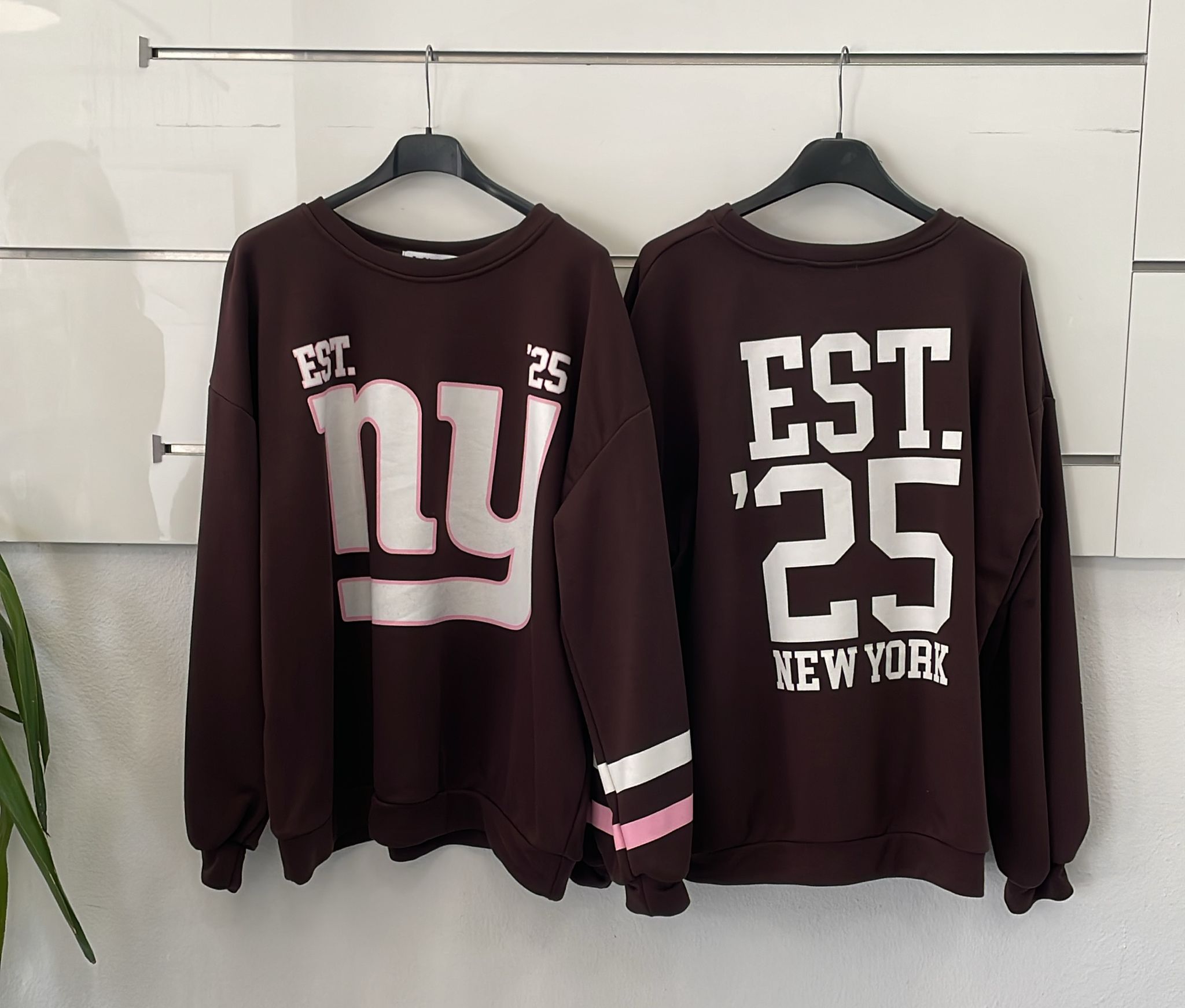 Joie Clair (J-Clair)