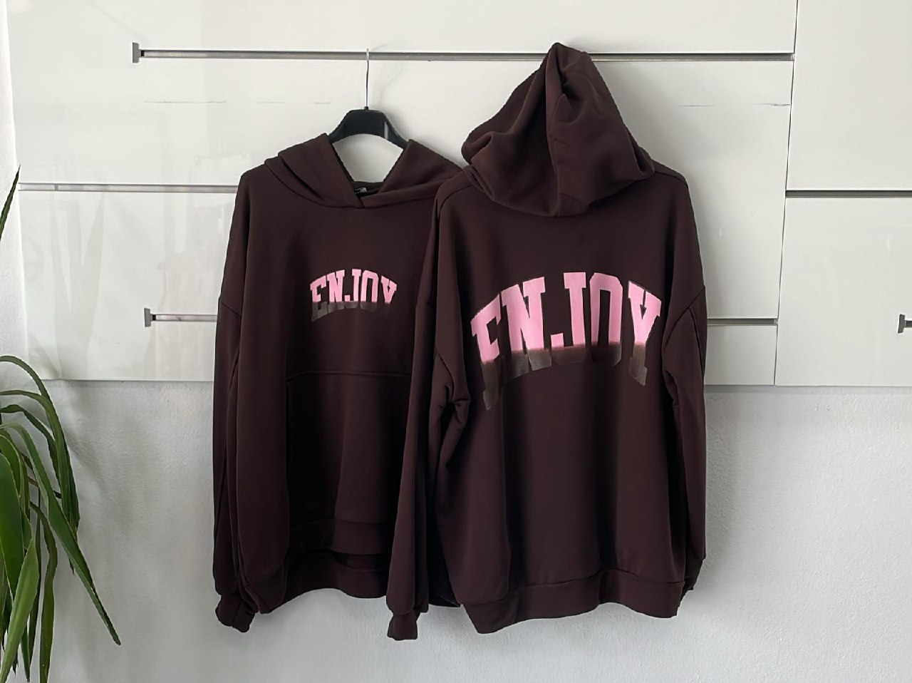 Joie Clair (J-Clair)