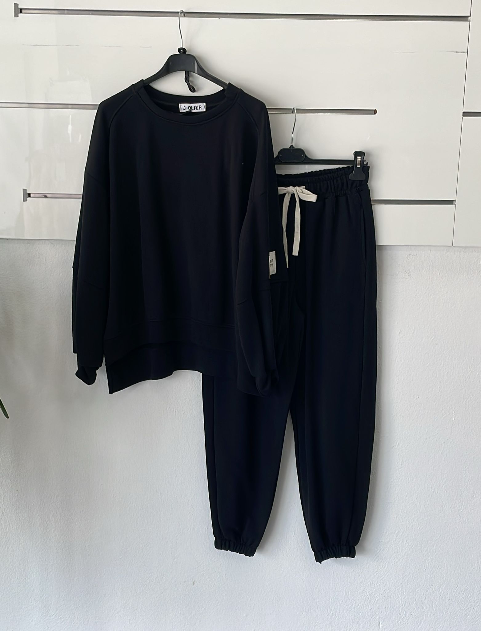 Joie Clair (J-Clair)