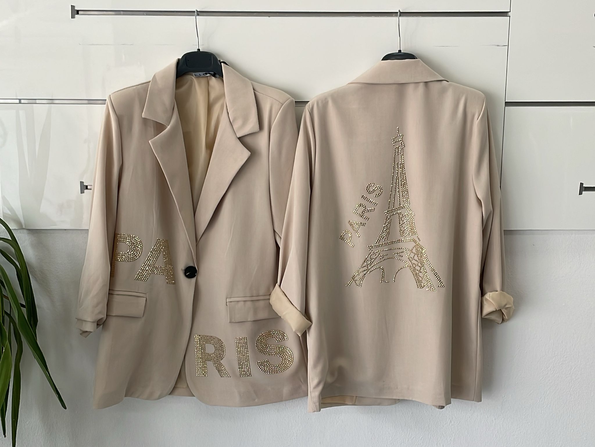 Joie Clair (J-Clair)