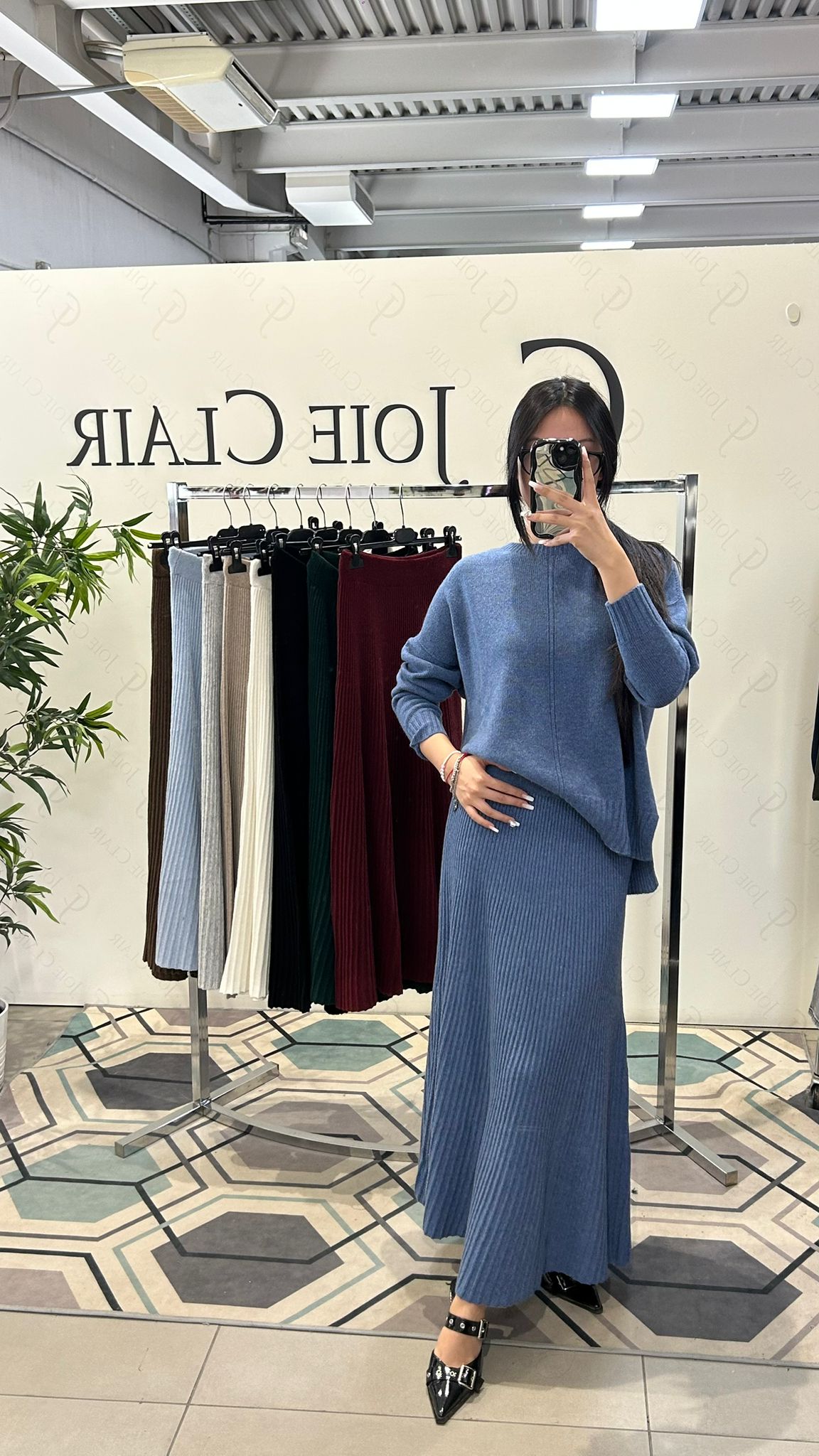 Joie Clair (J-Clair)