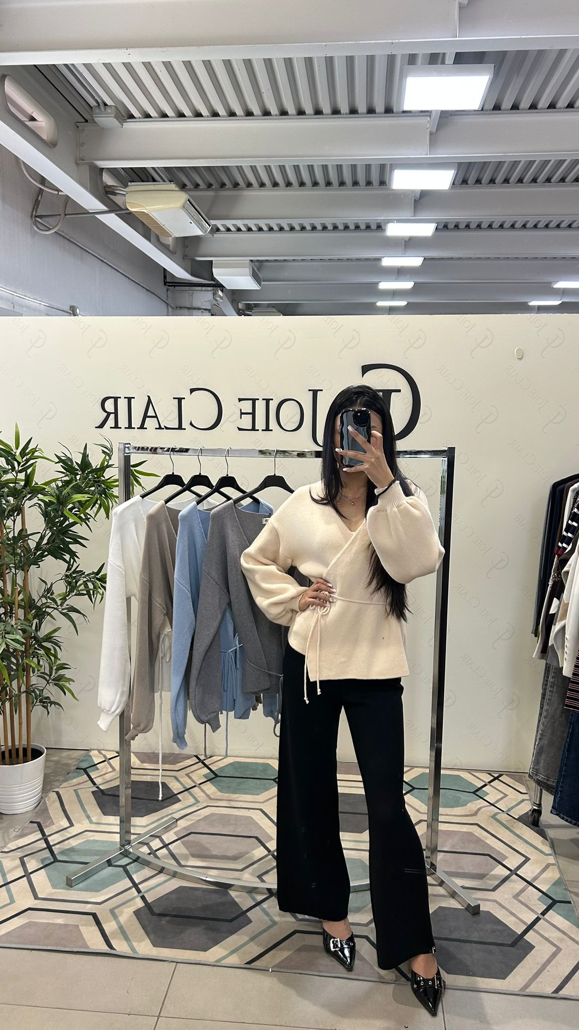 Joie Clair (J-Clair)