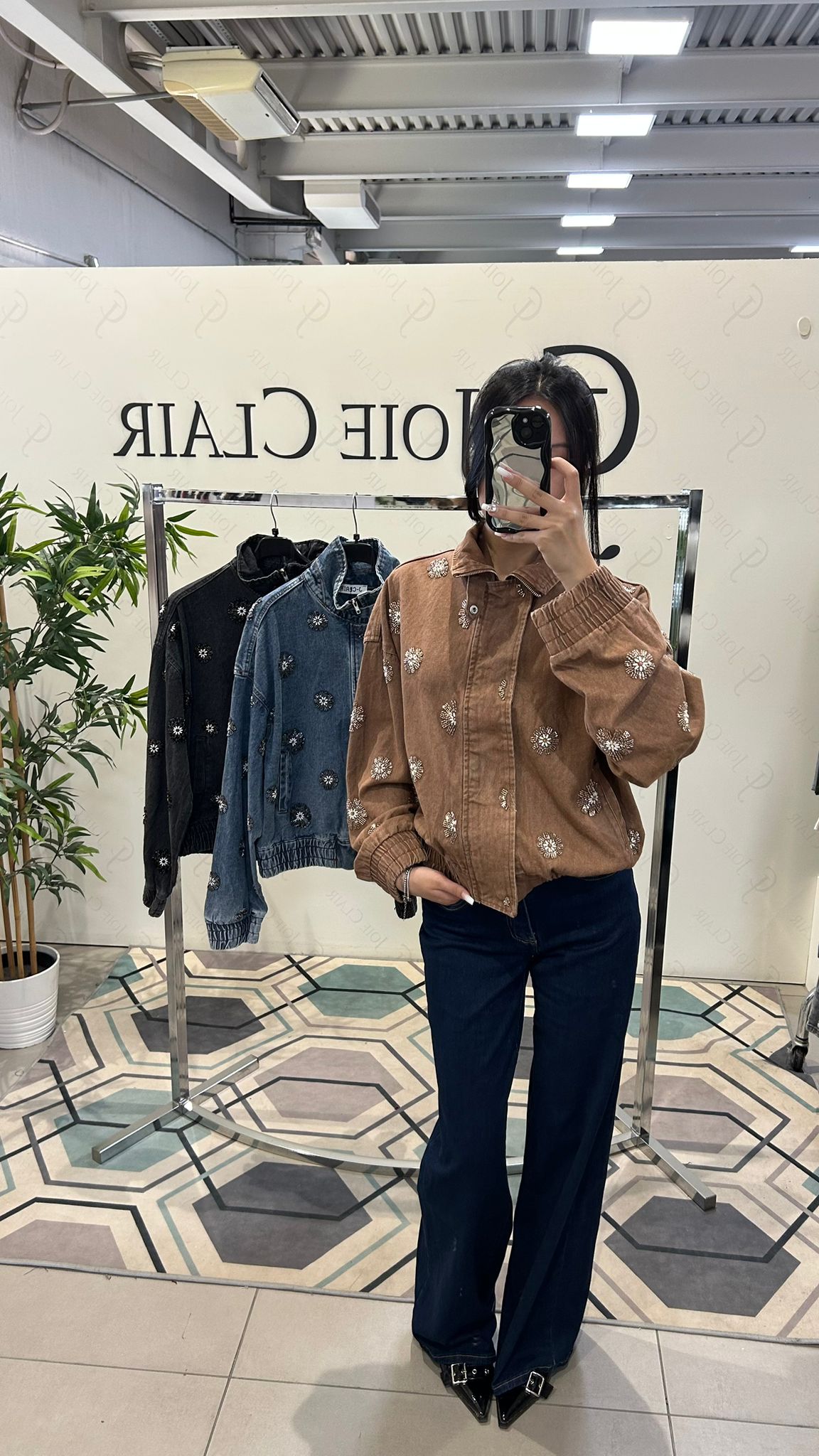 Joie Clair (J-Clair)