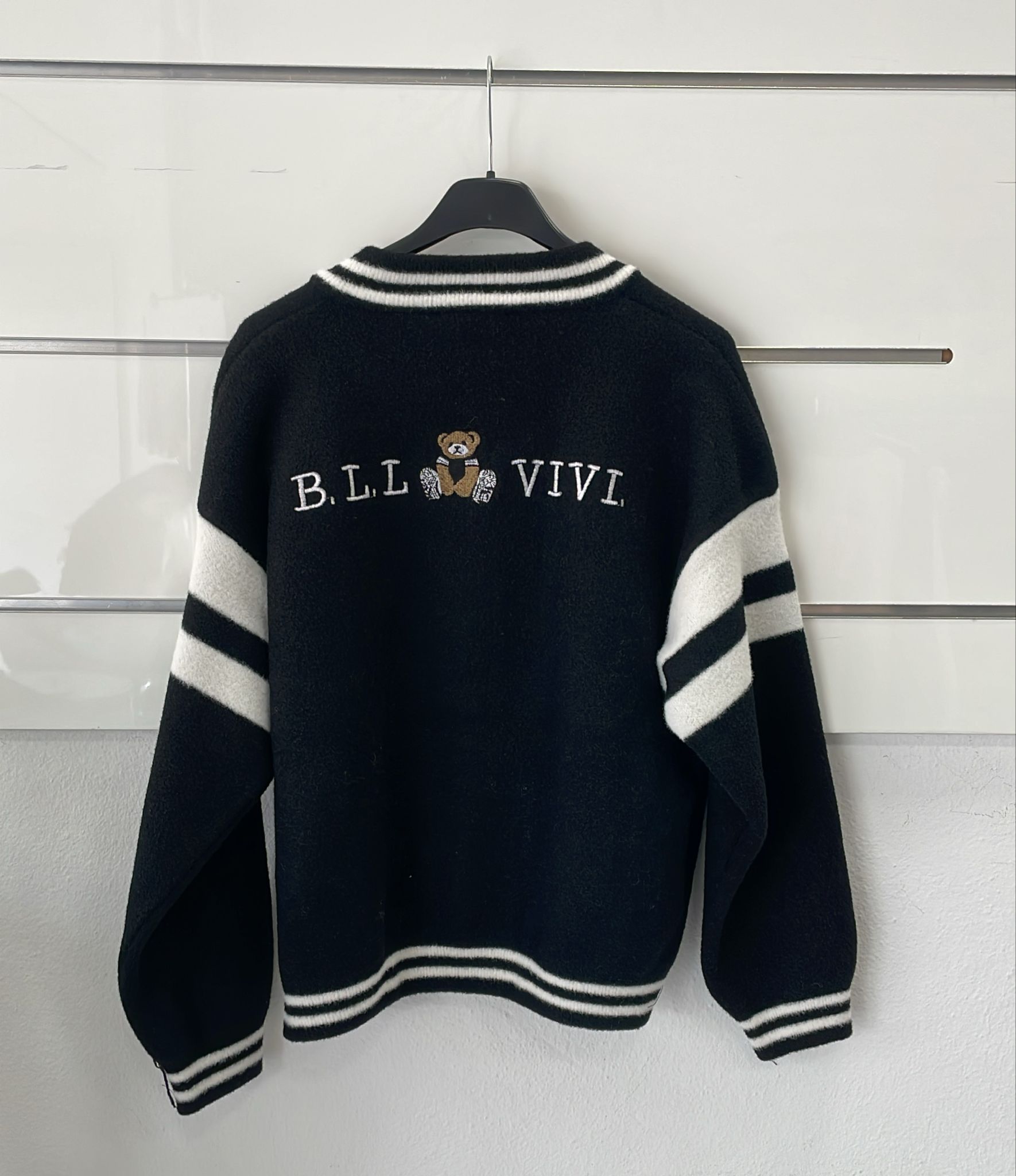 Joie Clair (J-Clair)