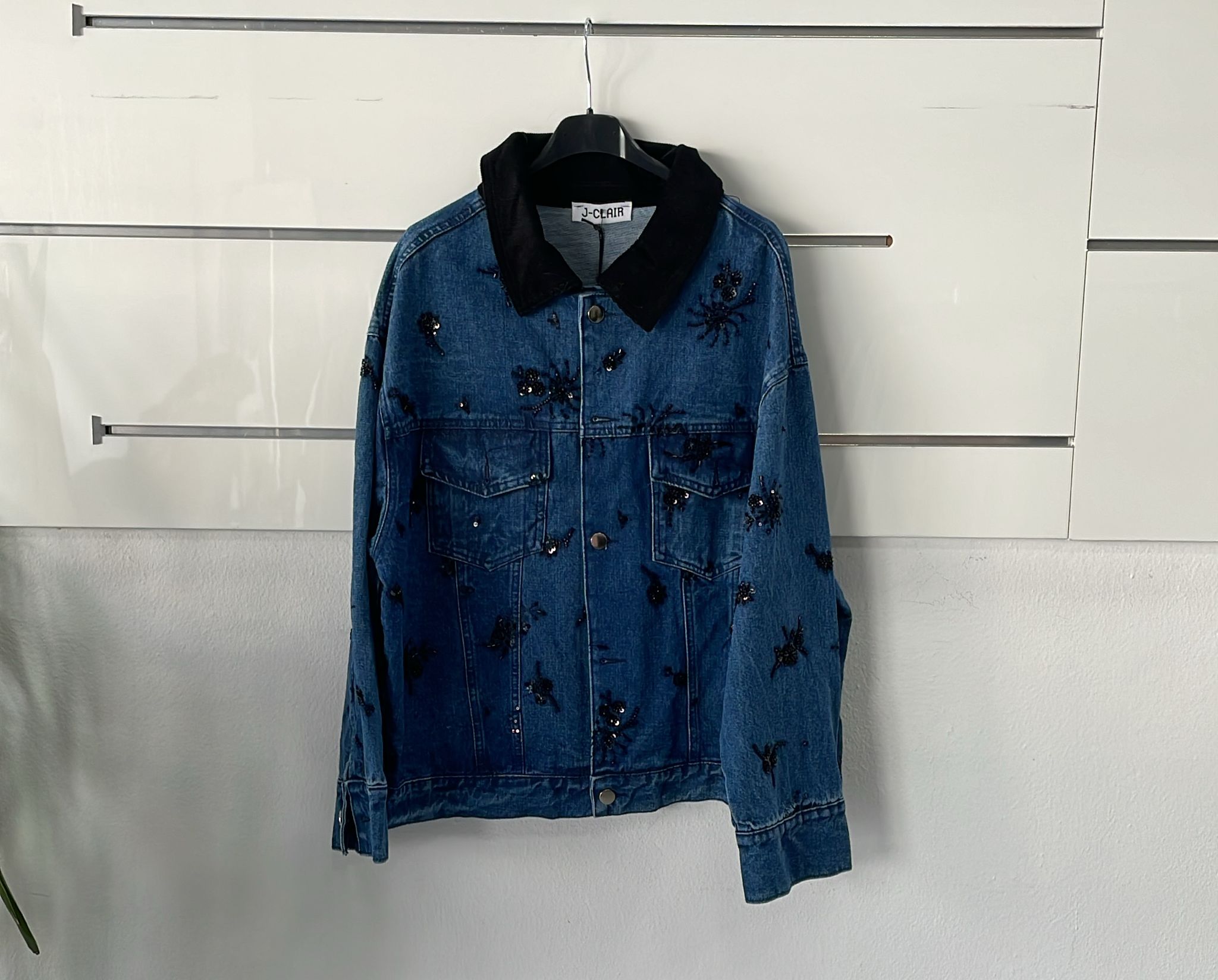 Joie Clair (J-Clair)