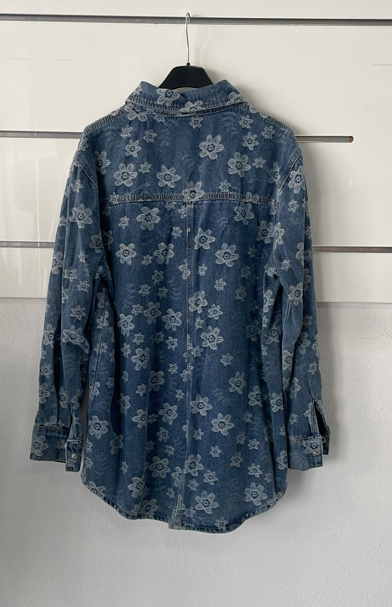 Joie Clair (J-Clair)