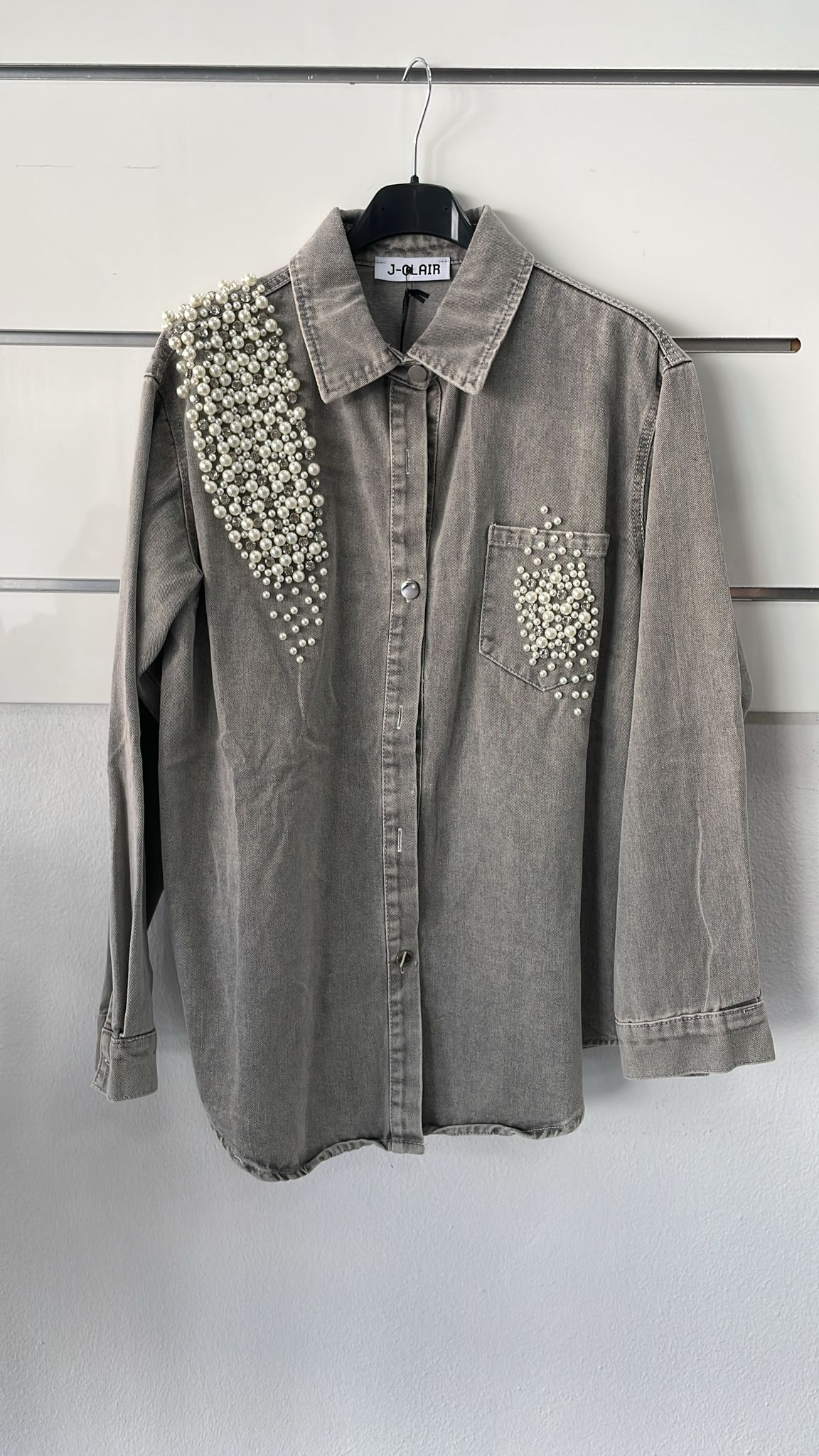 Joie Clair (J-Clair)