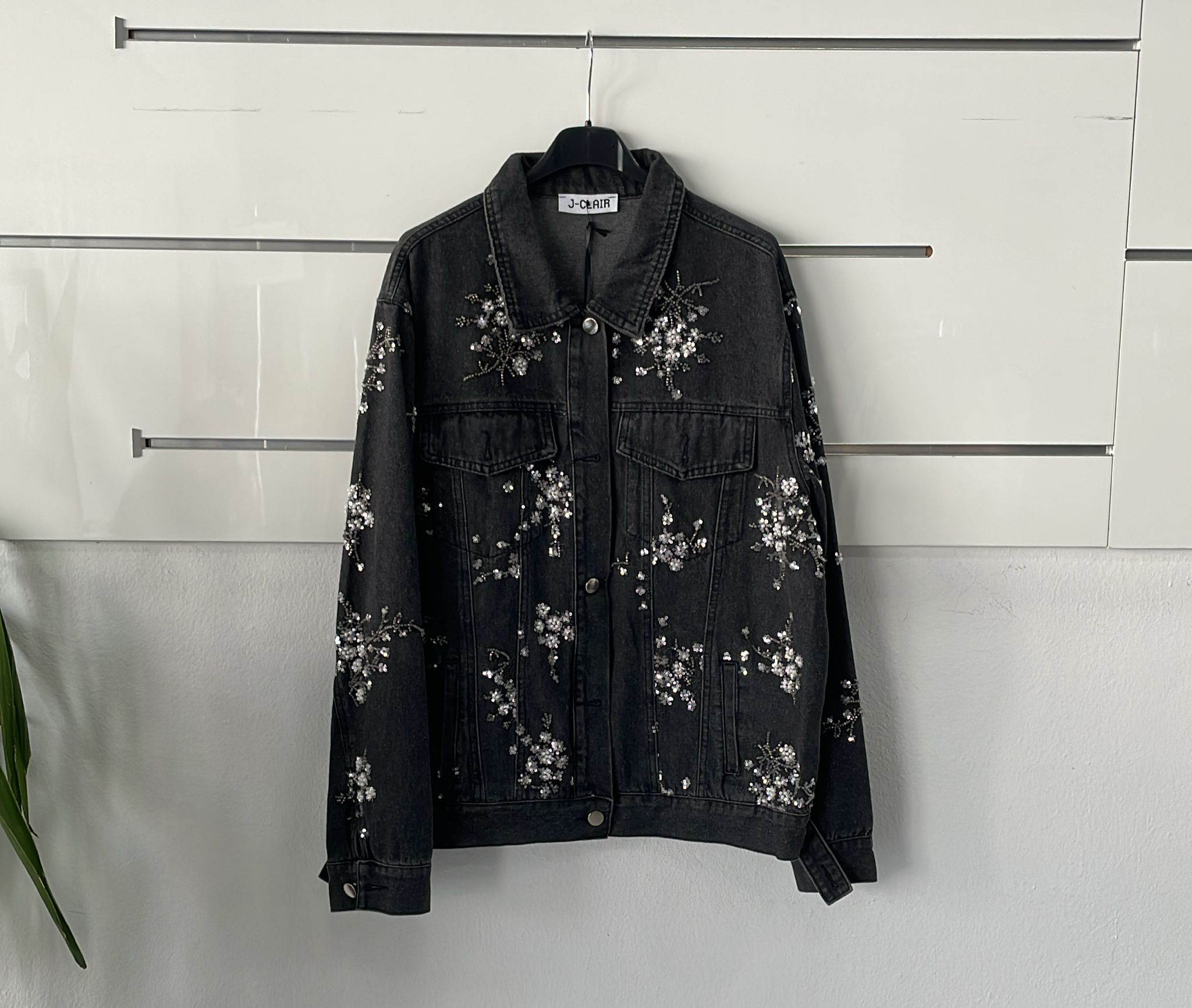 Joie Clair (J-Clair)