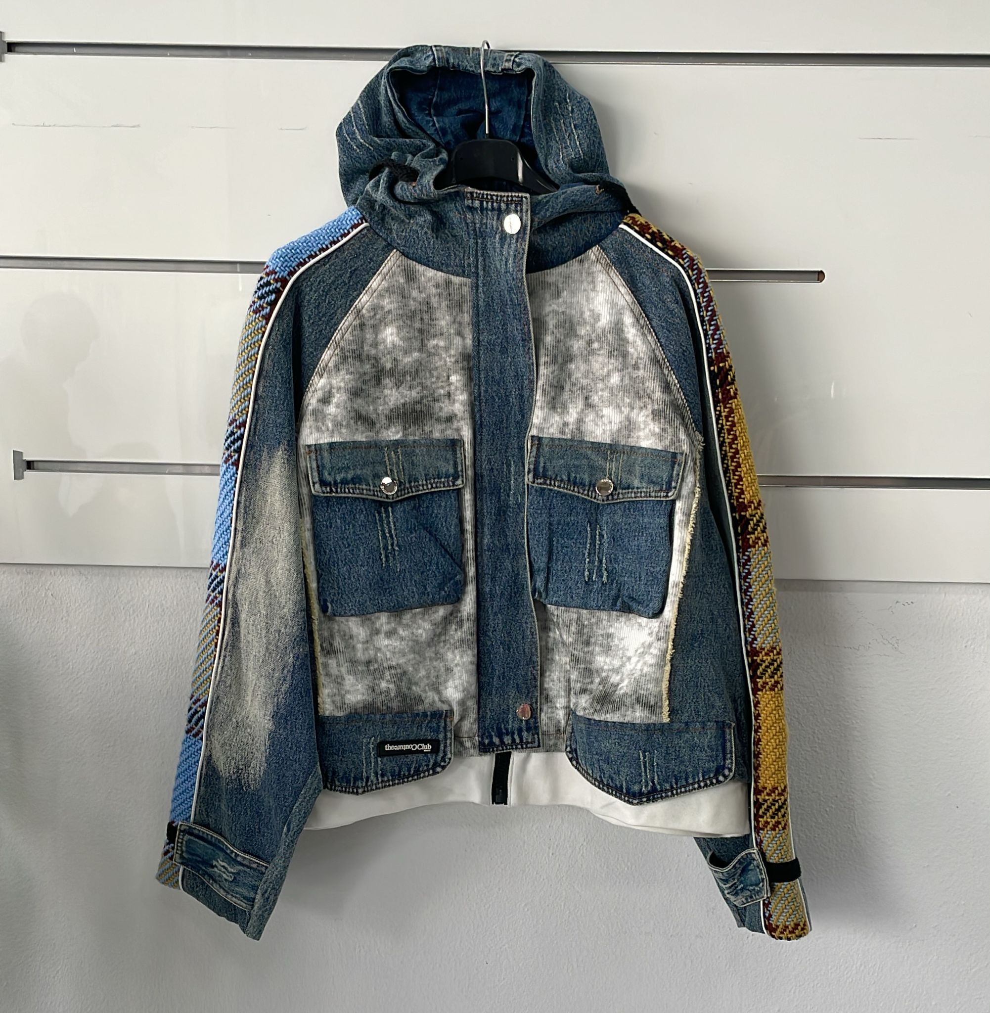 Joie Clair (J-Clair)