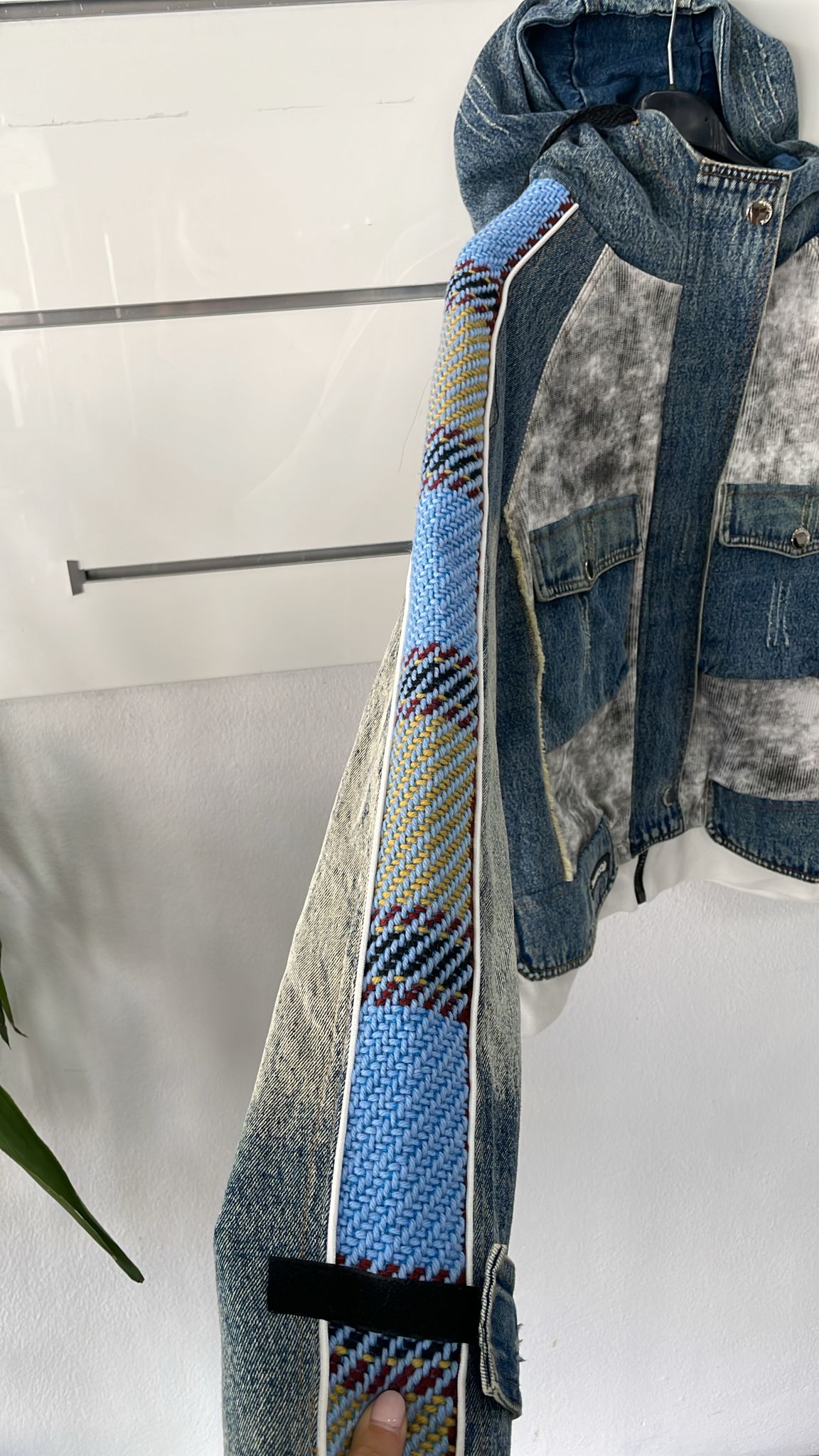 Joie Clair (J-Clair)