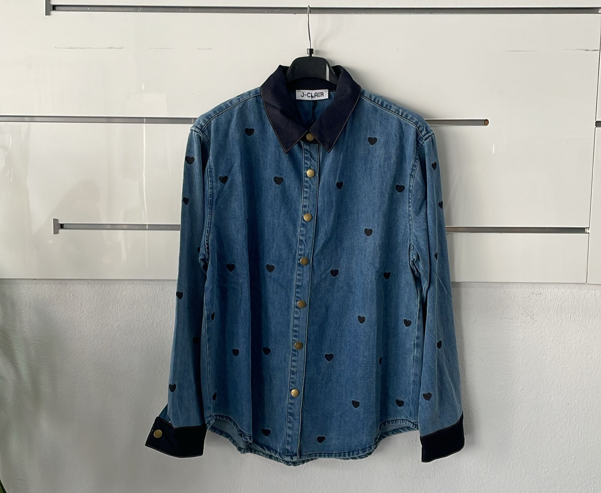 Joie Clair (J-Clair)