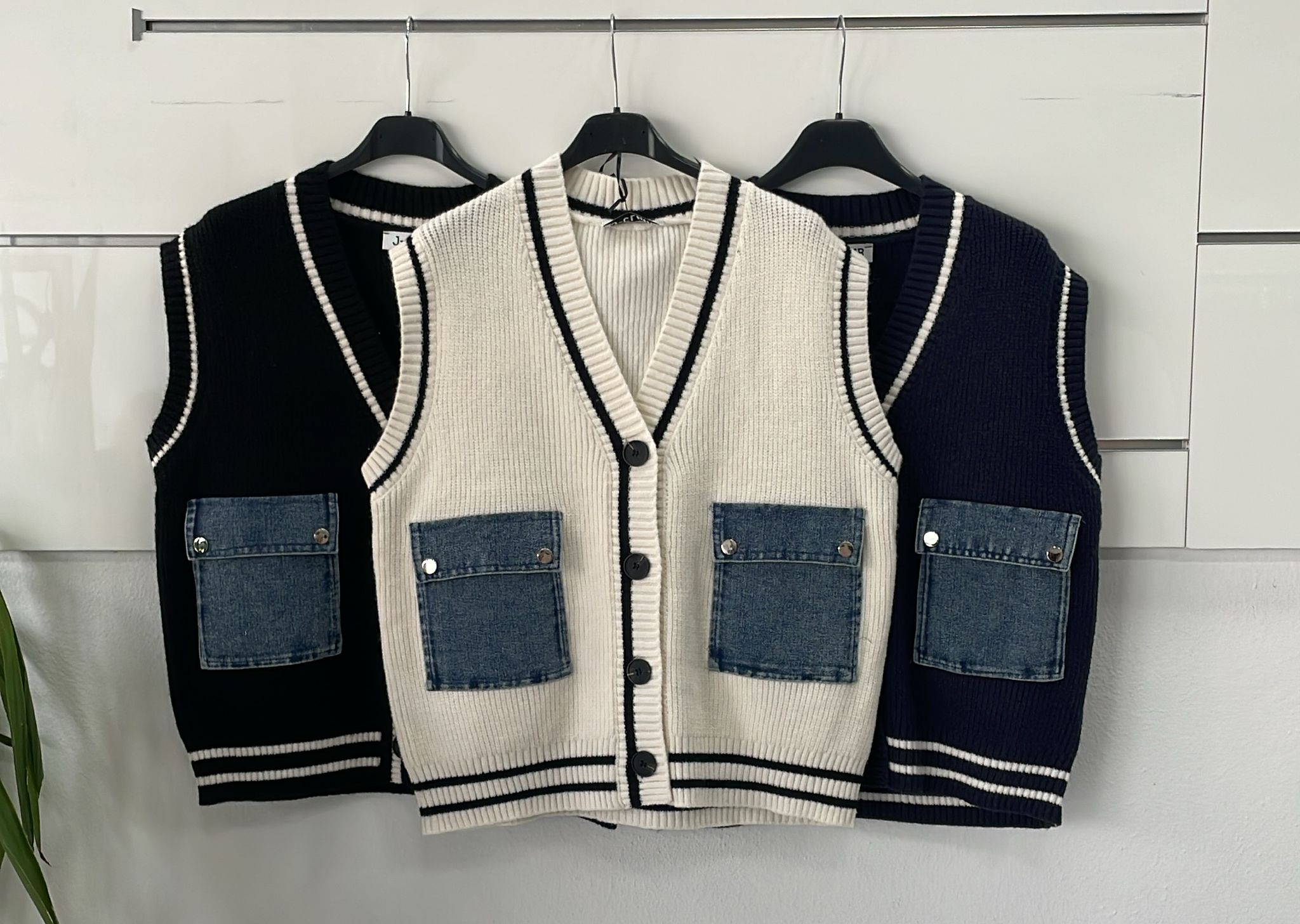 Joie Clair (J-Clair)