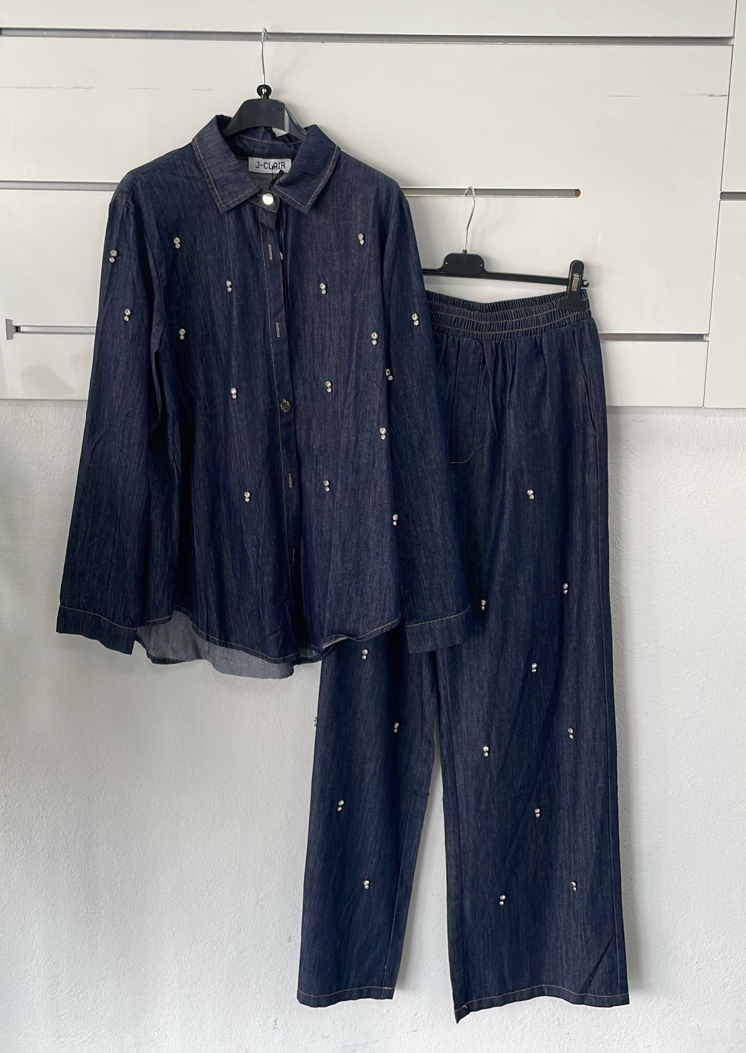 Joie Clair (J-Clair)