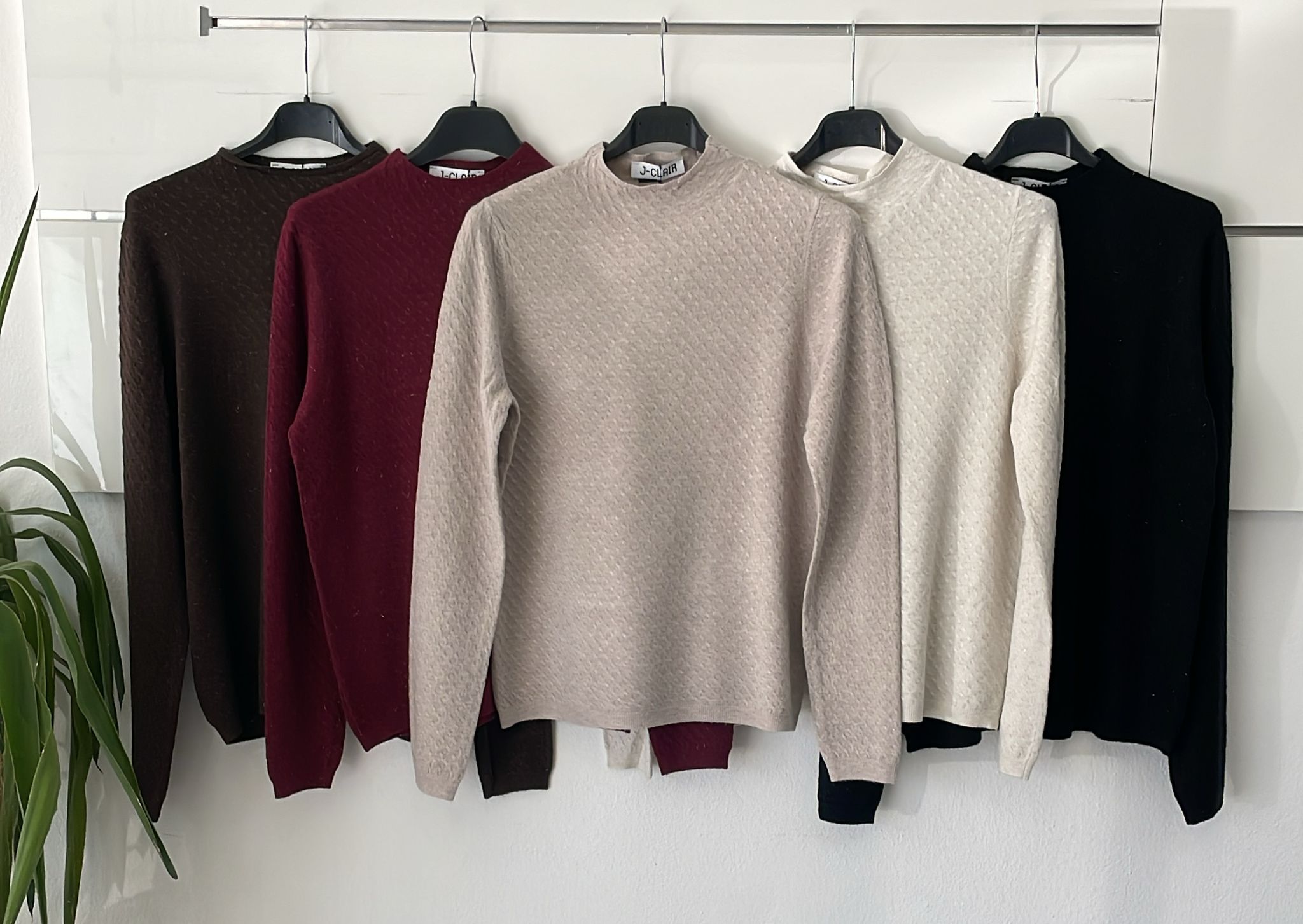 Фото Joie Clair (J-Clair)