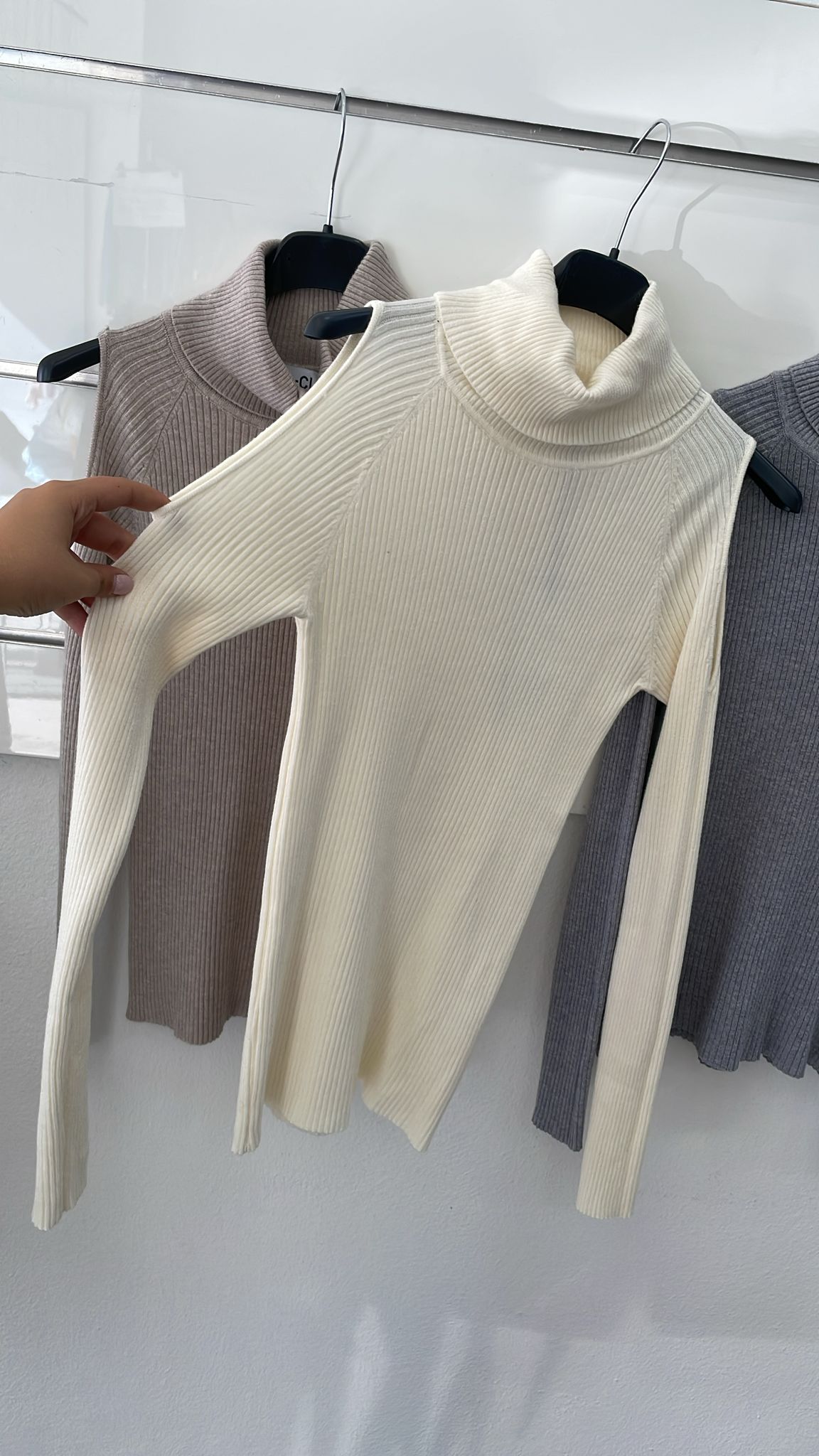 Фото Joie Clair (J-Clair)