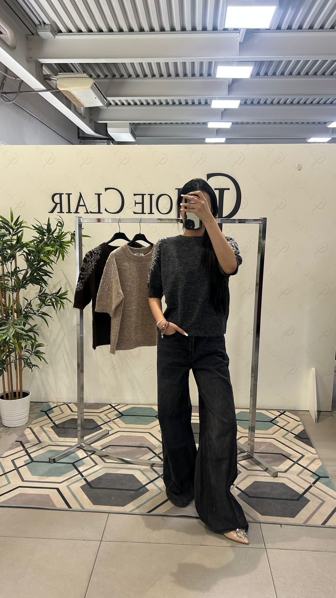 Фото Joie Clair (J-Clair)