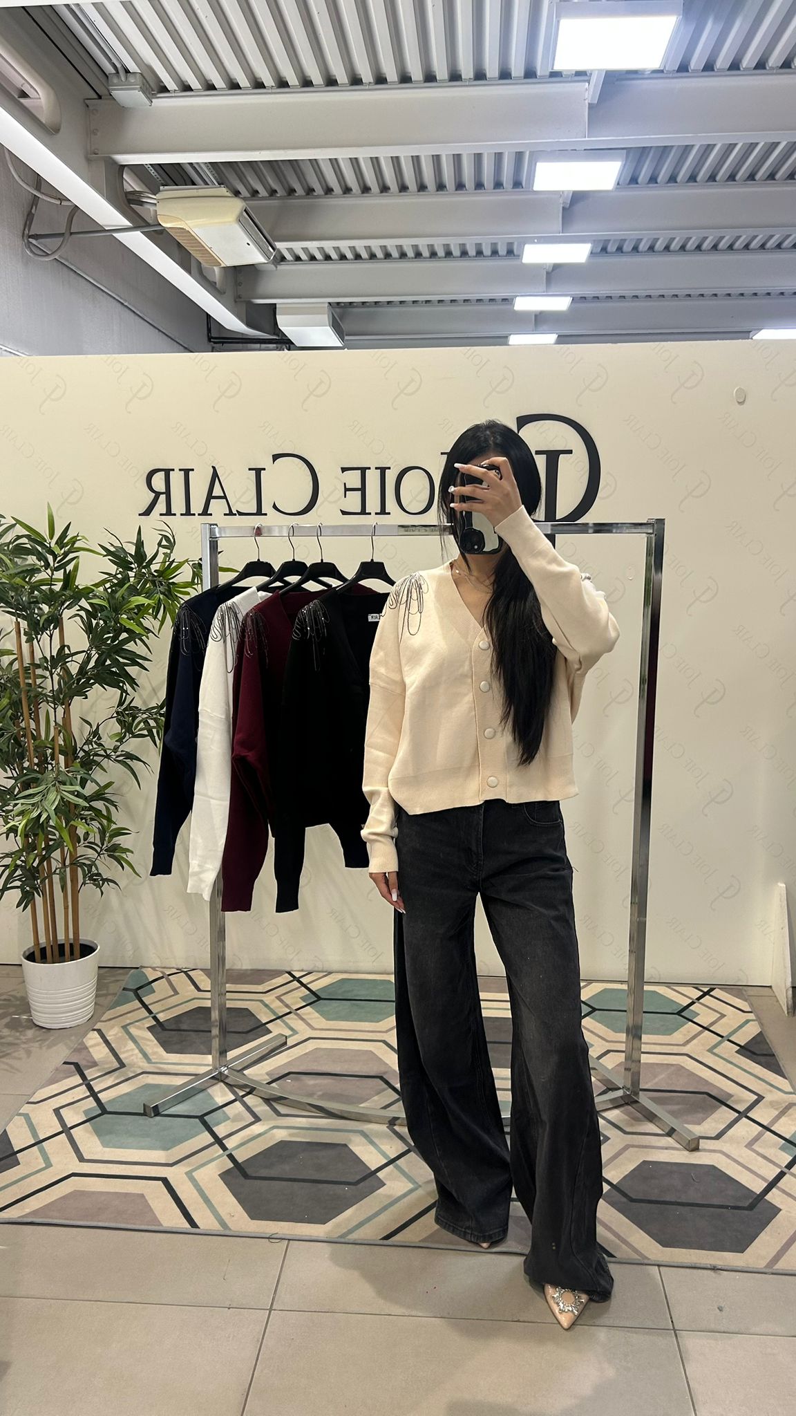 Фото Joie Clair (J-Clair)