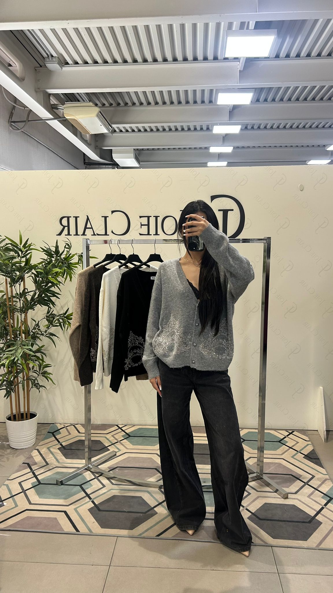 Фото Joie Clair (J-Clair)