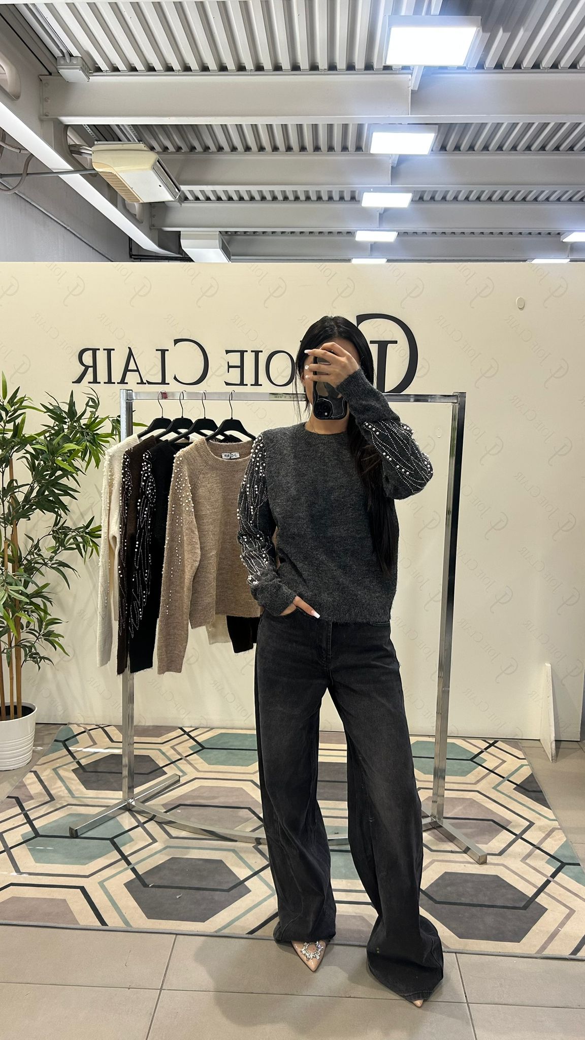 Фото Joie Clair (J-Clair)