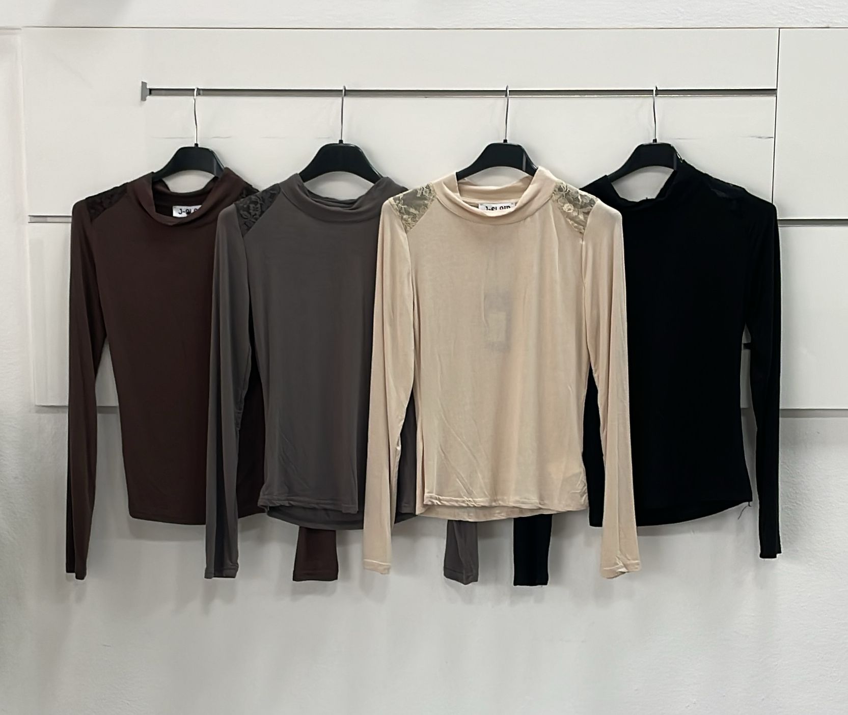 Joie Clair (J-Clair)