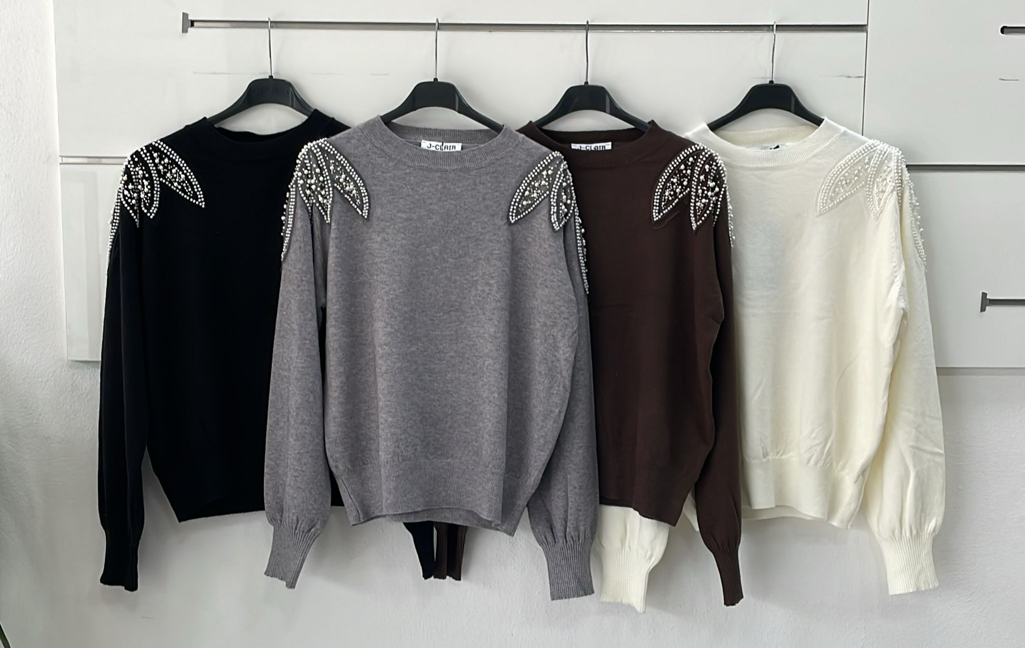 Joie Clair (J-Clair)