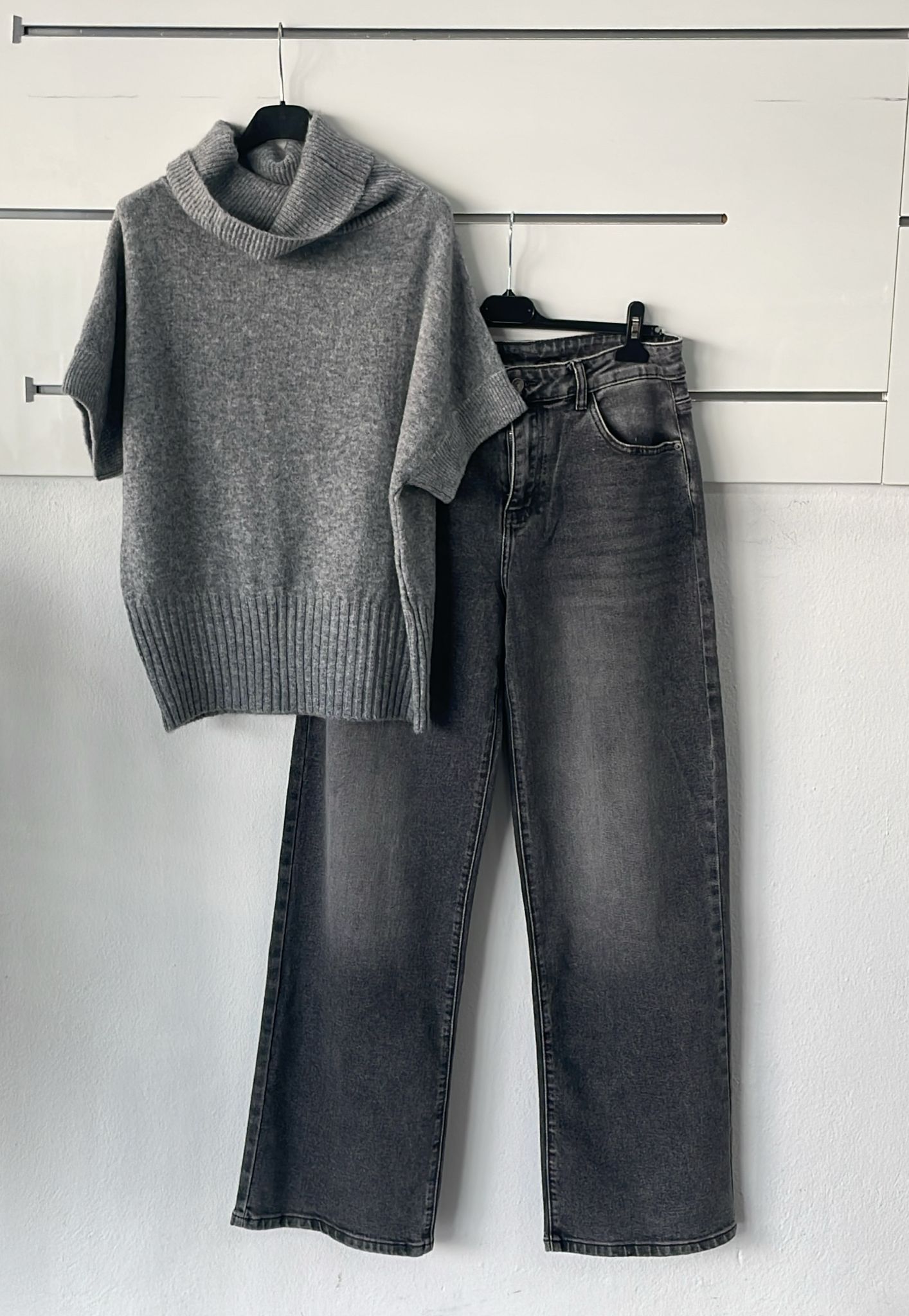 Joie Clair (J-Clair)