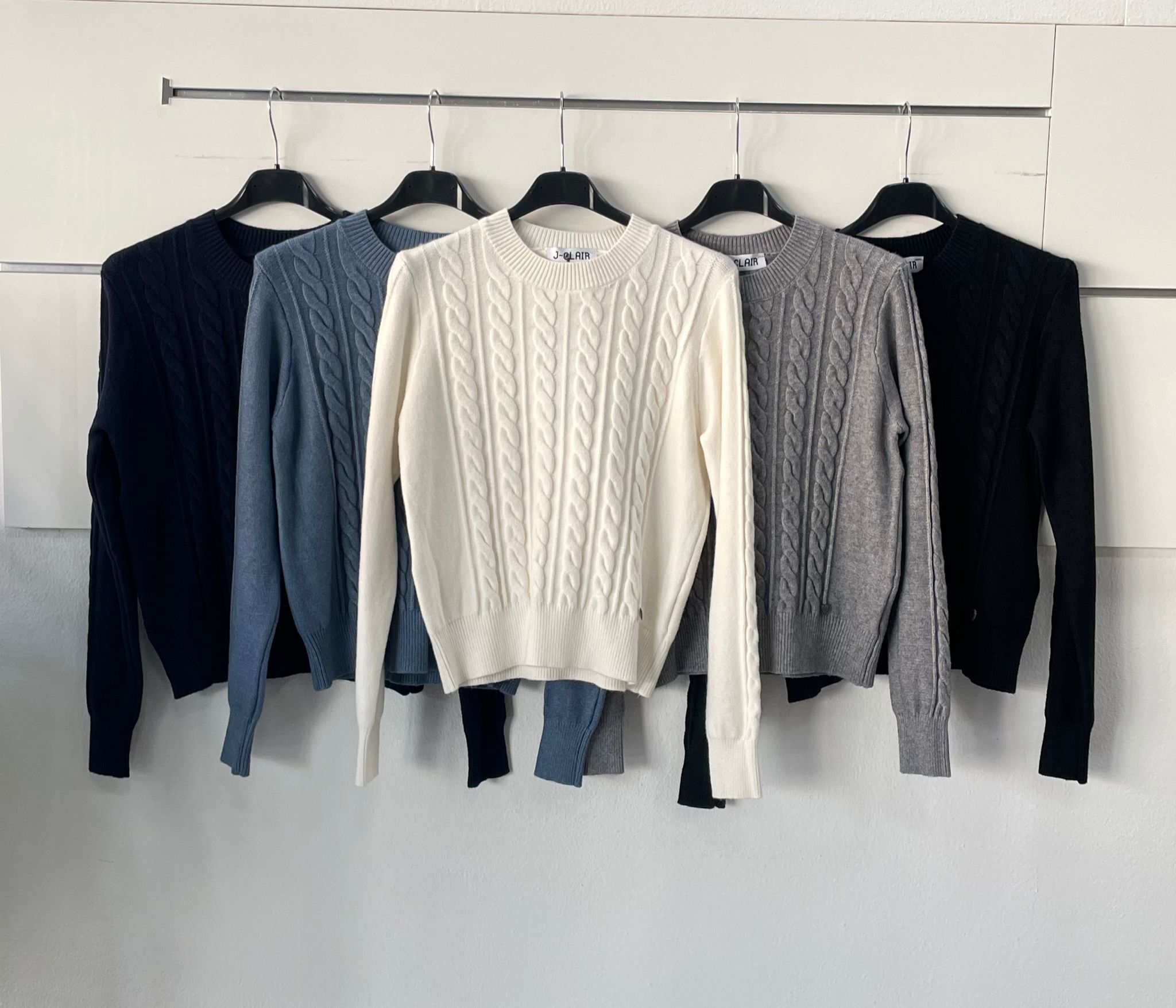 Joie Clair (J-Clair)