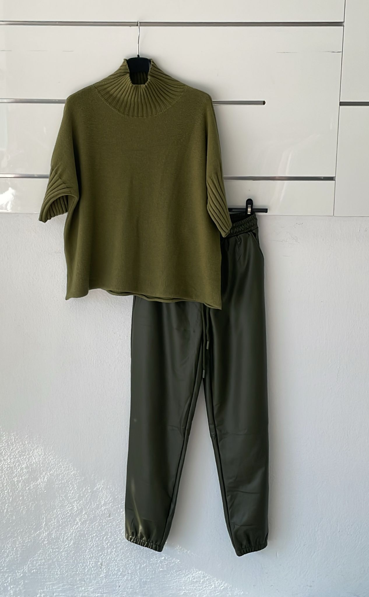 Joie Clair (J-Clair)