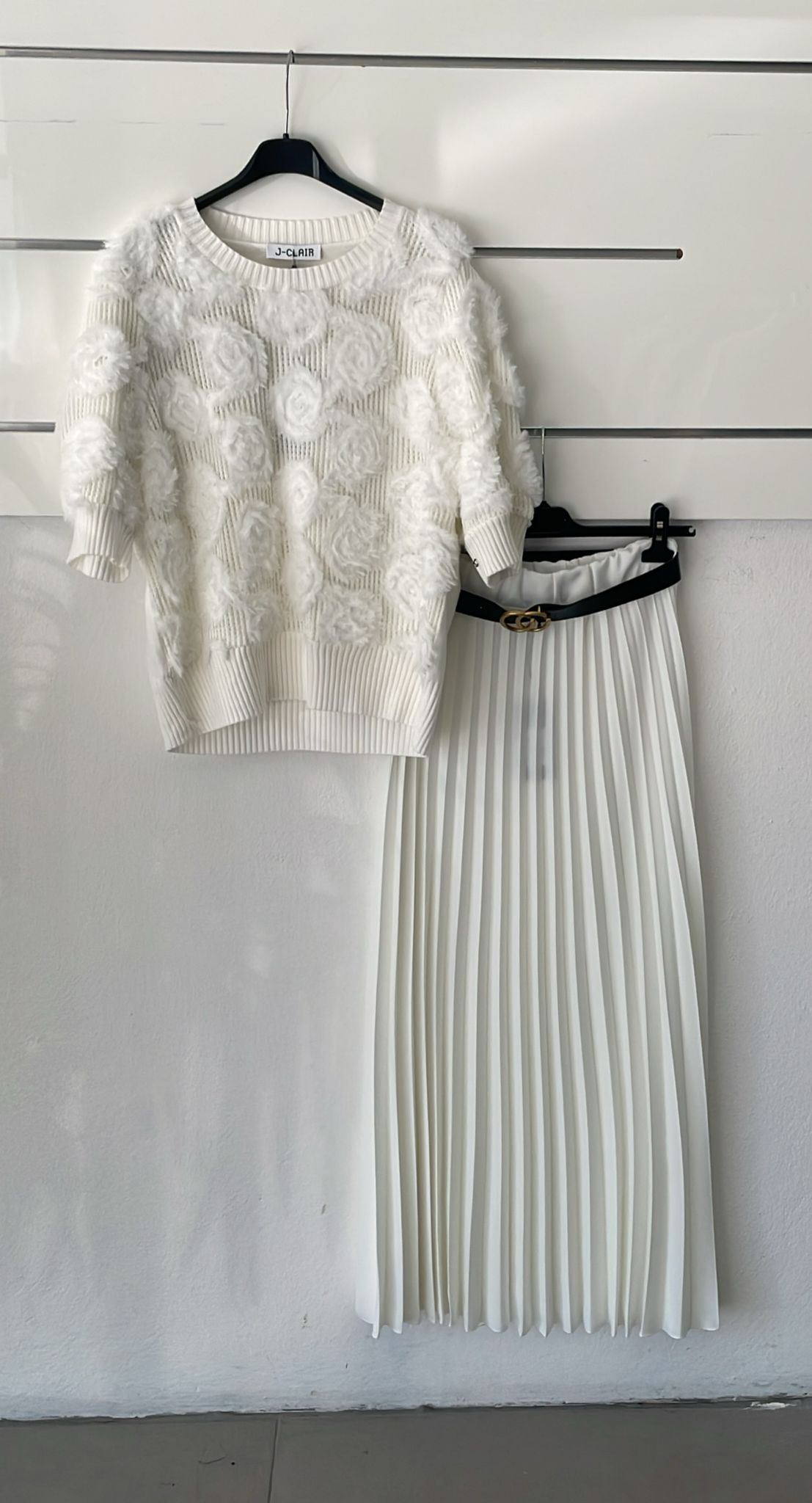 Joie Clair (J-Clair)