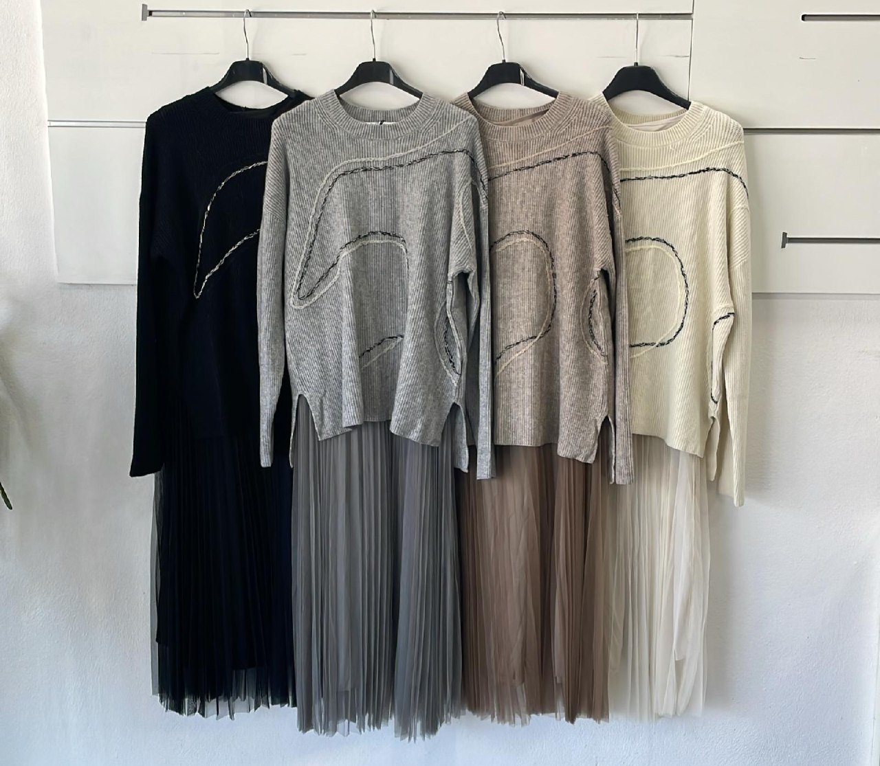 Joie Clair (J-Clair)