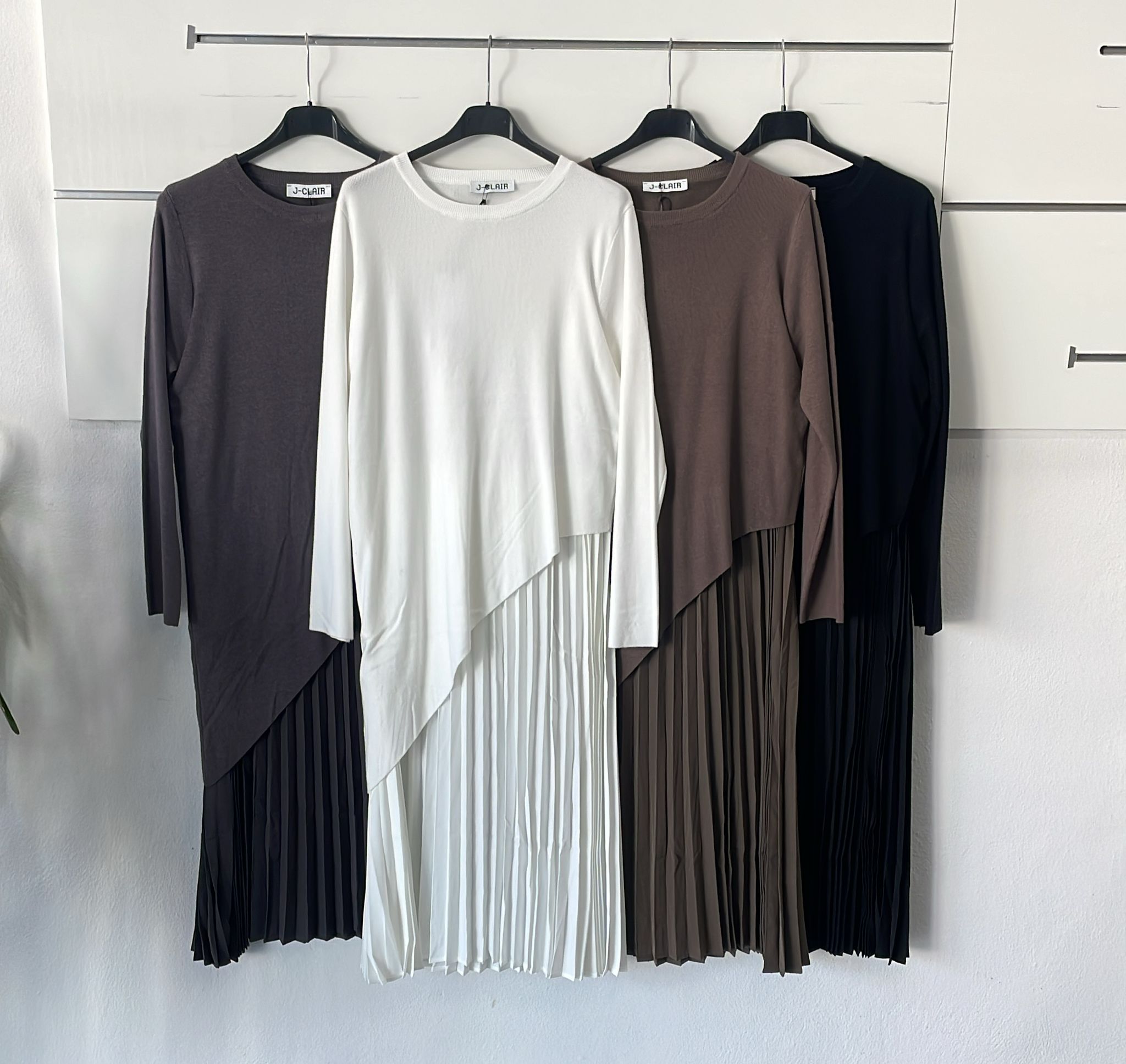 Joie Clair (J-Clair)