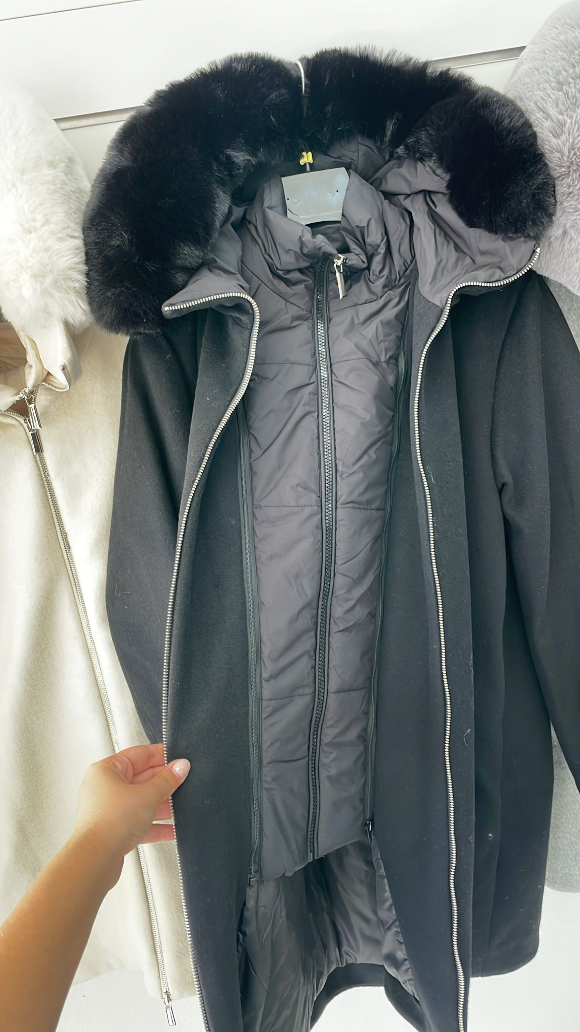 Фото Joie Clair (J-Clair)