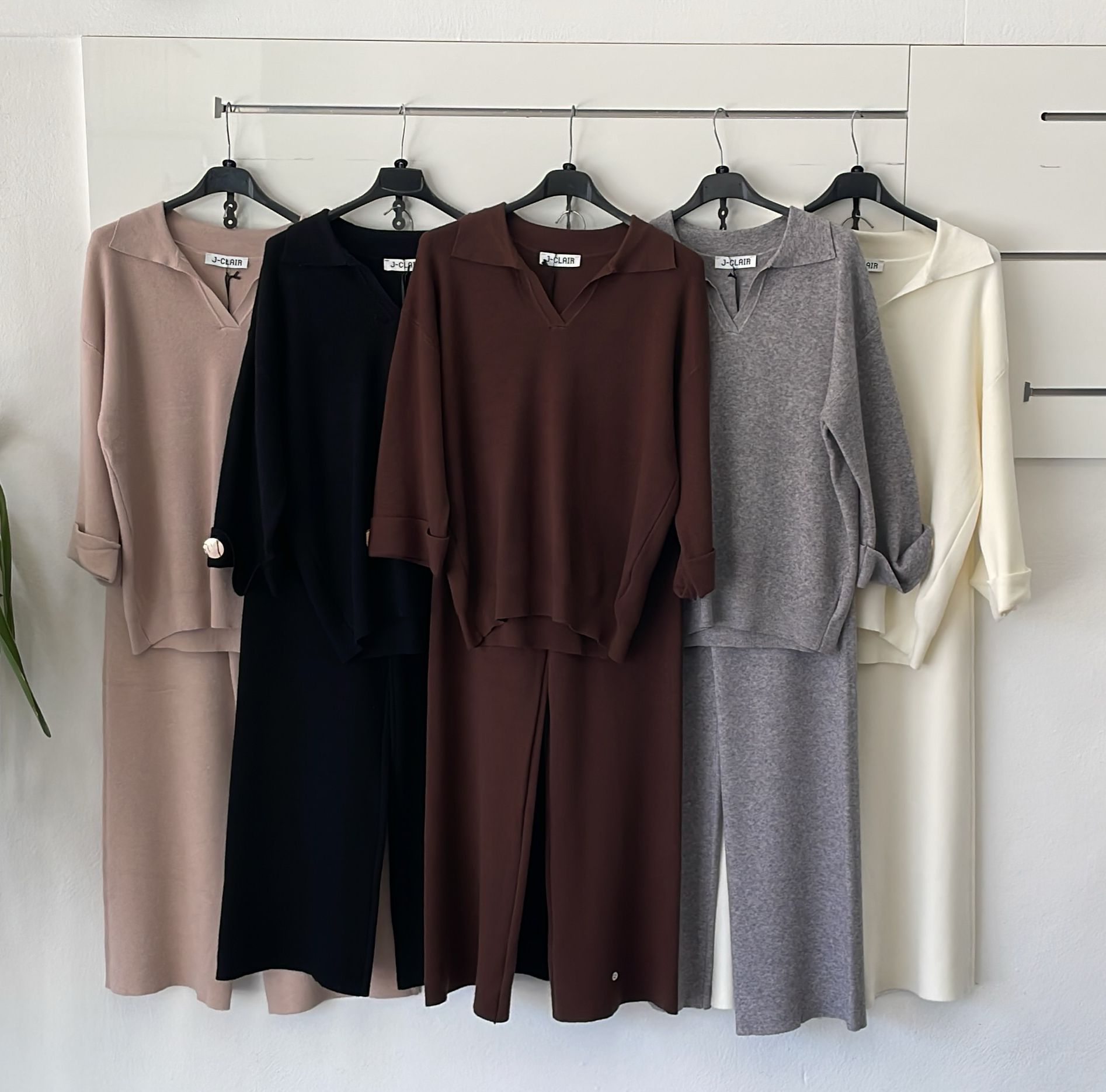 Фото Joie Clair (J-Clair)