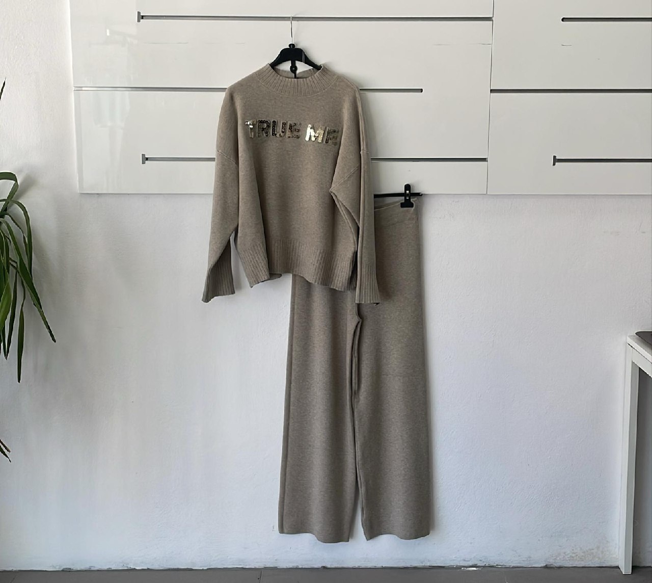 Joie Clair (J-Clair)