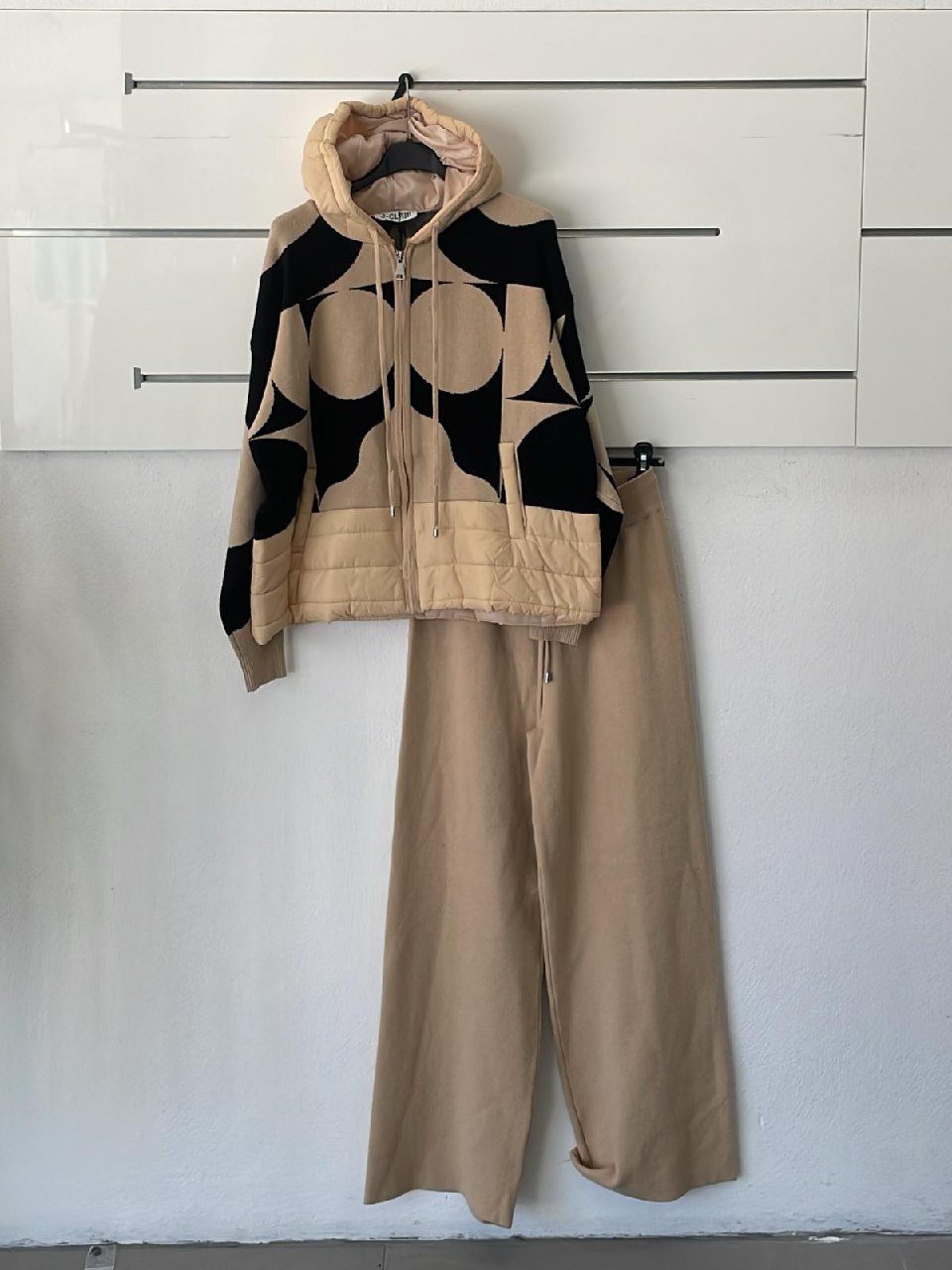 Joie Clair (J-Clair)